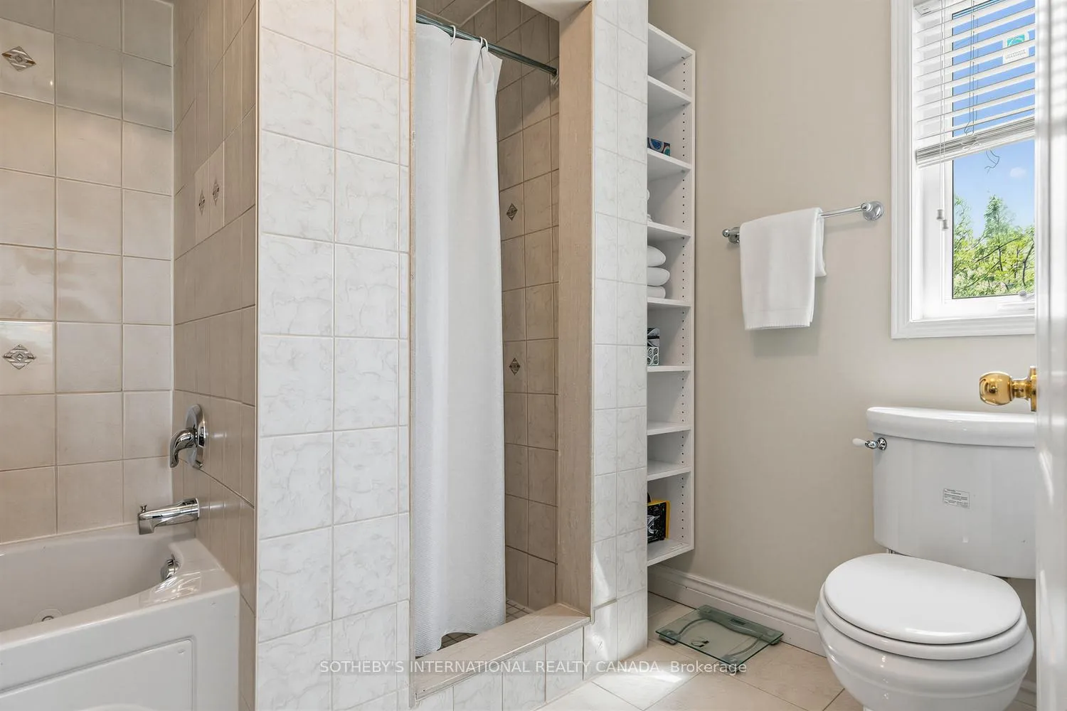 Photo 19 of 442 Dawes Road, Toronto, O'Connor-Parkview — HOMEH