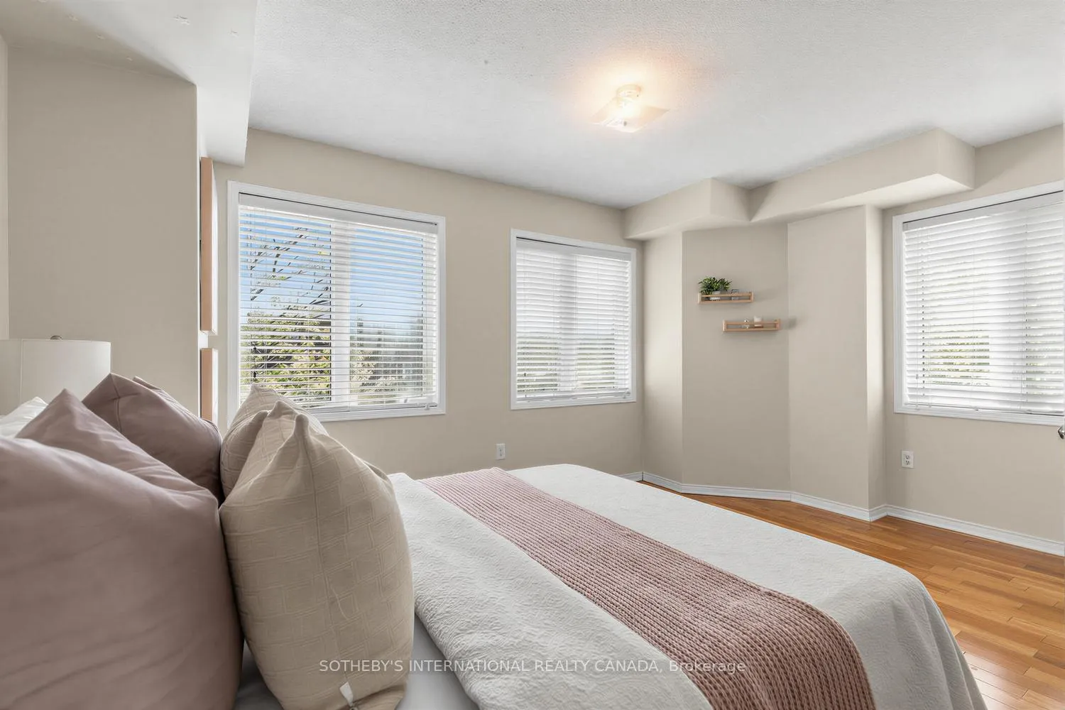 Photo 24 of 442 Dawes Road, Toronto, O'Connor-Parkview — HOMEH
