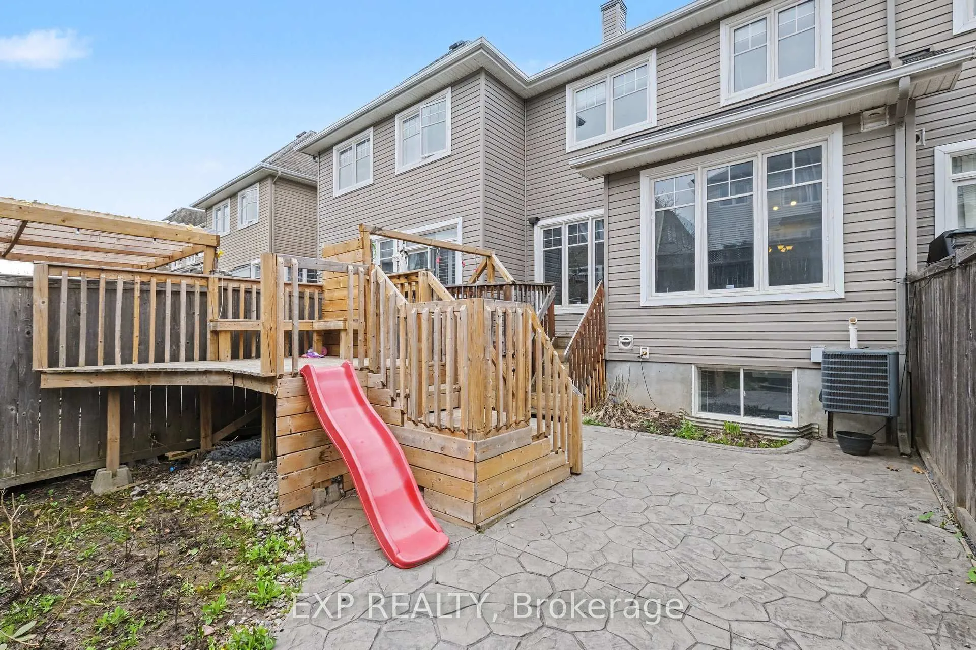 Photo 2 of 180 Flat Sedge Crescent, Ottawa, Blossom Park/Kemp Park/Findlay Creek — HOMEH