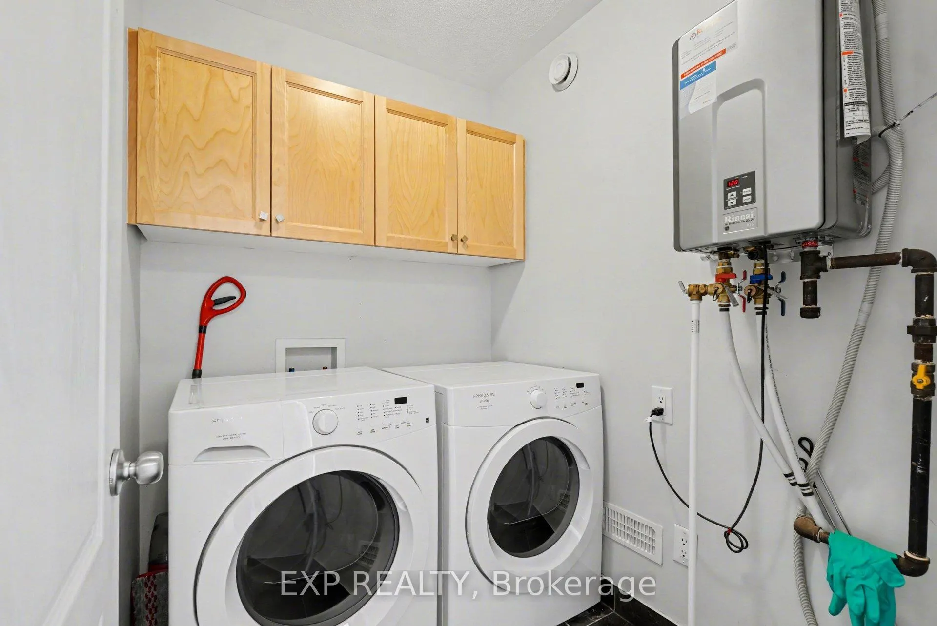 Photo 13 of 180 Flat Sedge Crescent, Ottawa, Blossom Park/Kemp Park/Findlay Creek — HOMEH