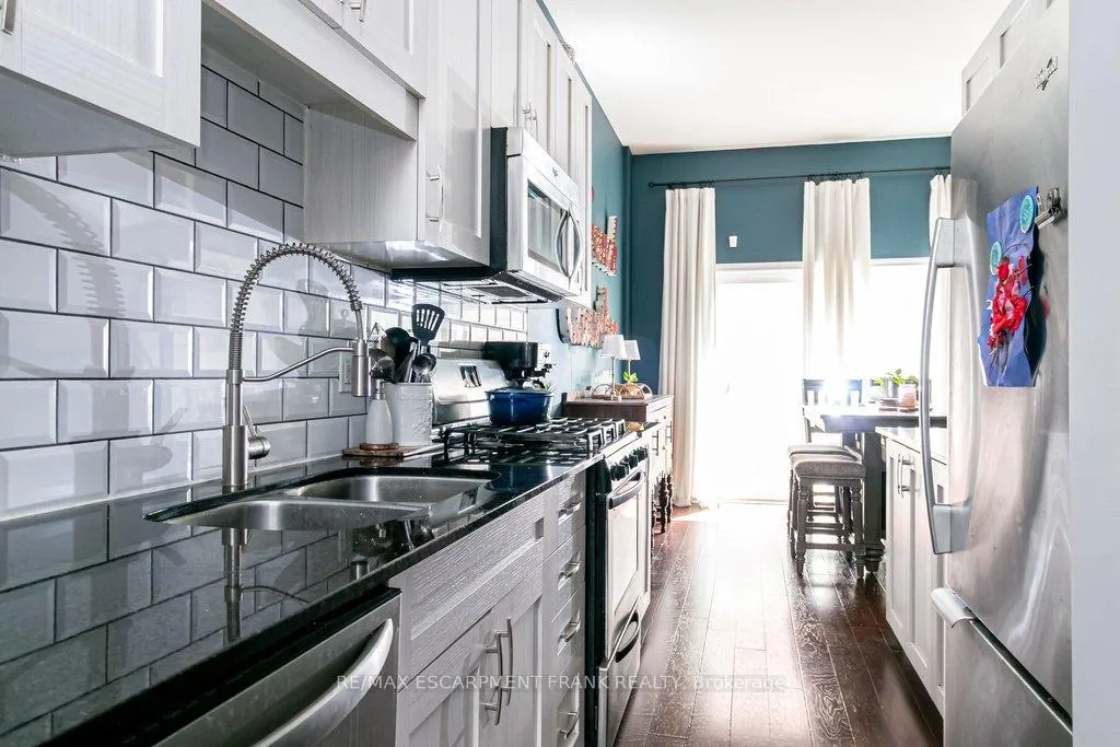 Photo 12 of 155 Walnut Street S, Hamilton, Corktown — HOMEH