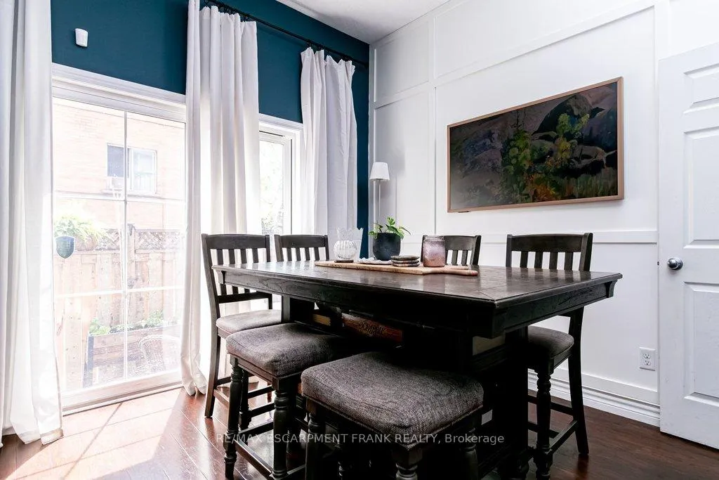 Photo 17 of 155 Walnut Street S, Hamilton, Corktown — HOMEH