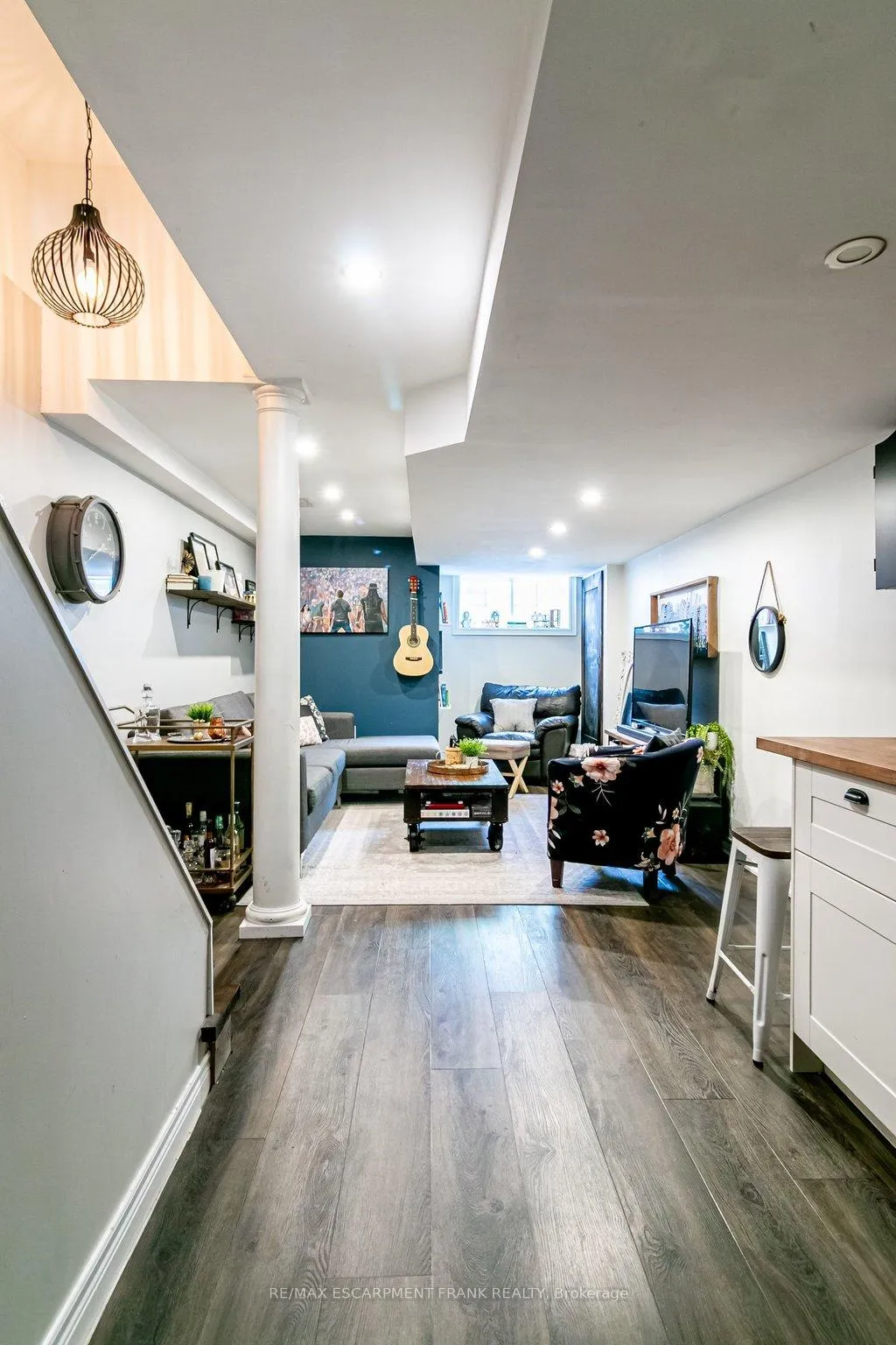 Photo 42 of 155 Walnut Street S, Hamilton, Corktown — HOMEH
