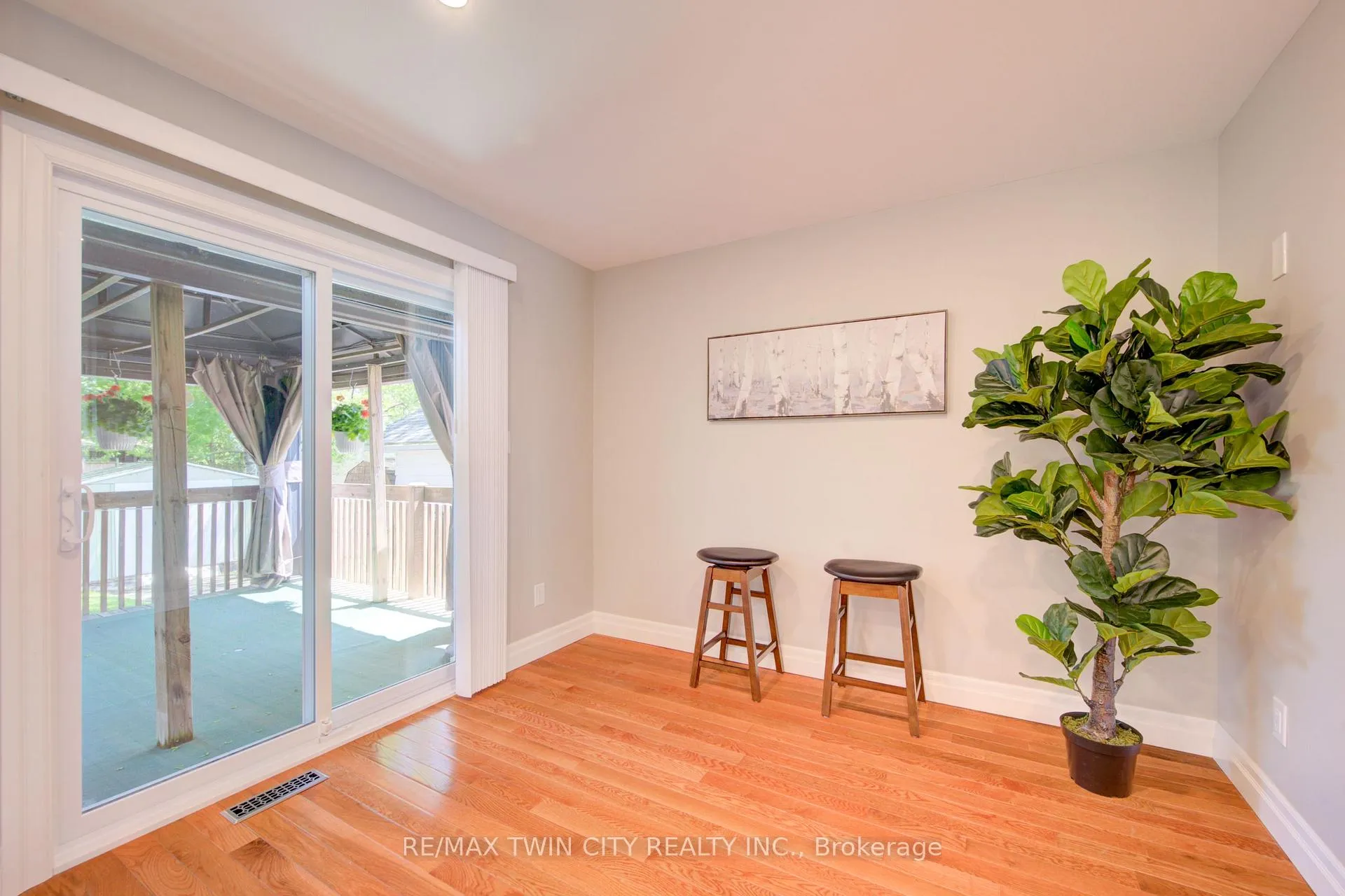 Photo 15 of Unit A, 432 Lee Avenue, Waterloo — HOMEH