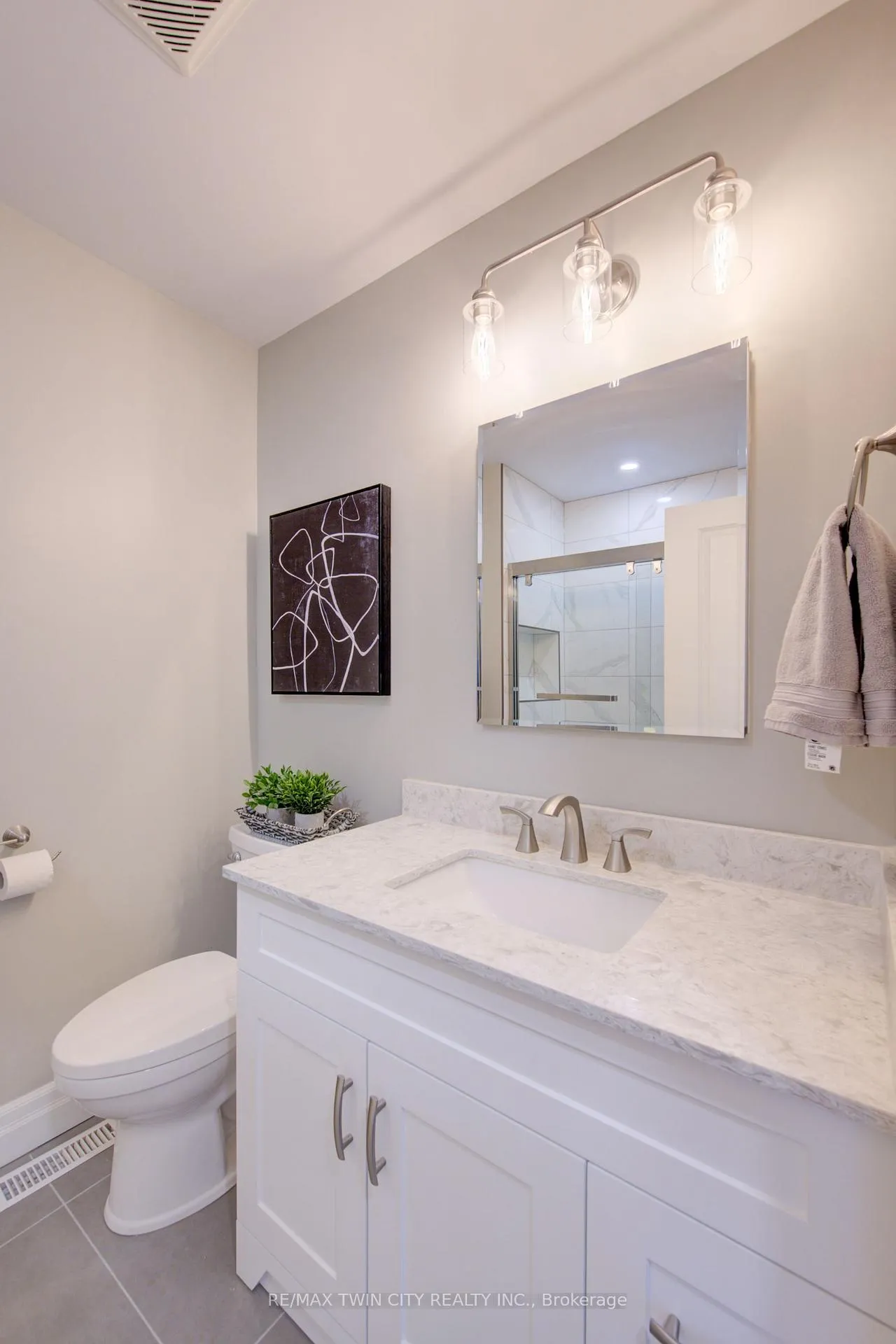 Photo 19 of Unit A, 432 Lee Avenue, Waterloo — HOMEH