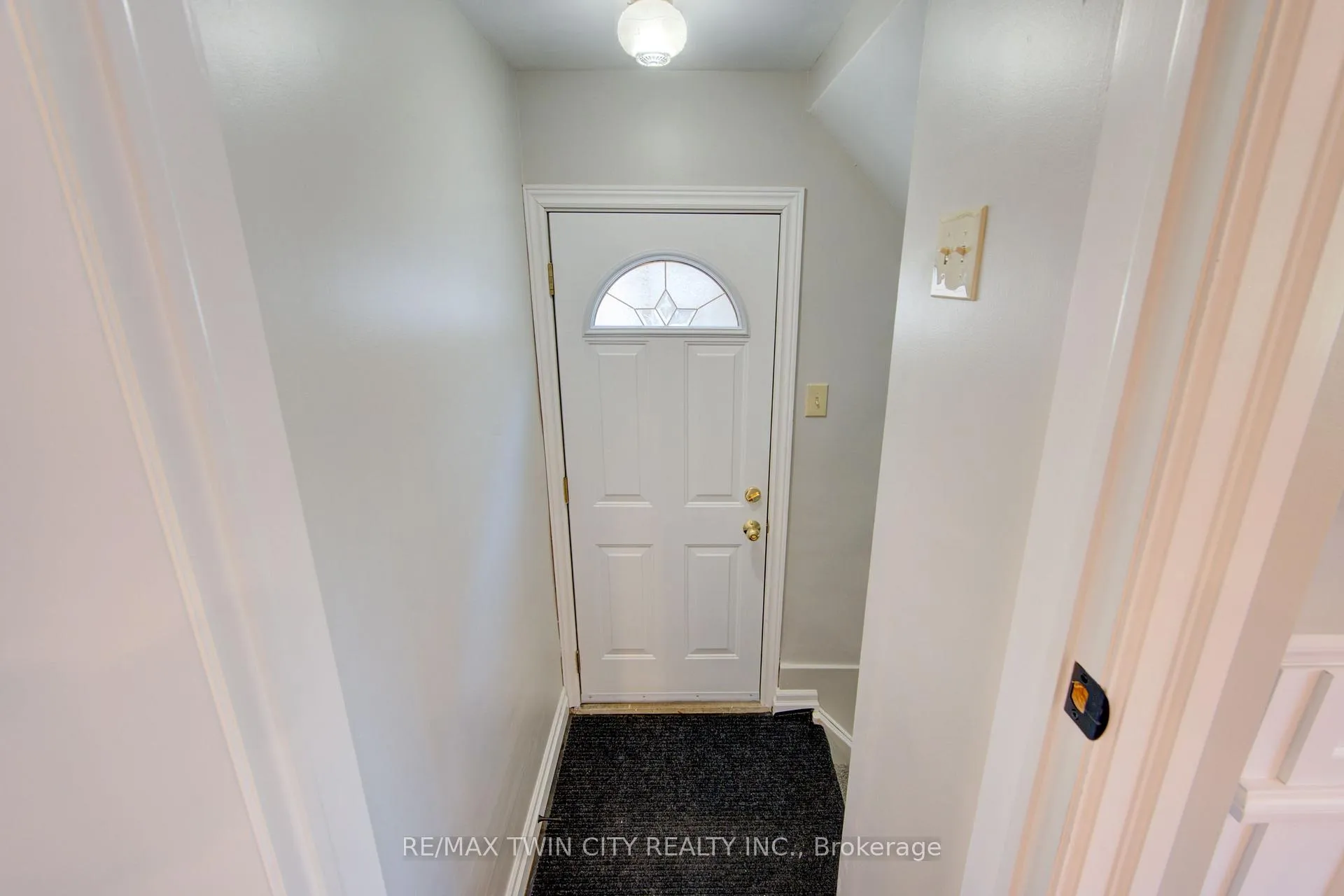 Photo 26 of Unit A, 432 Lee Avenue, Waterloo — HOMEH