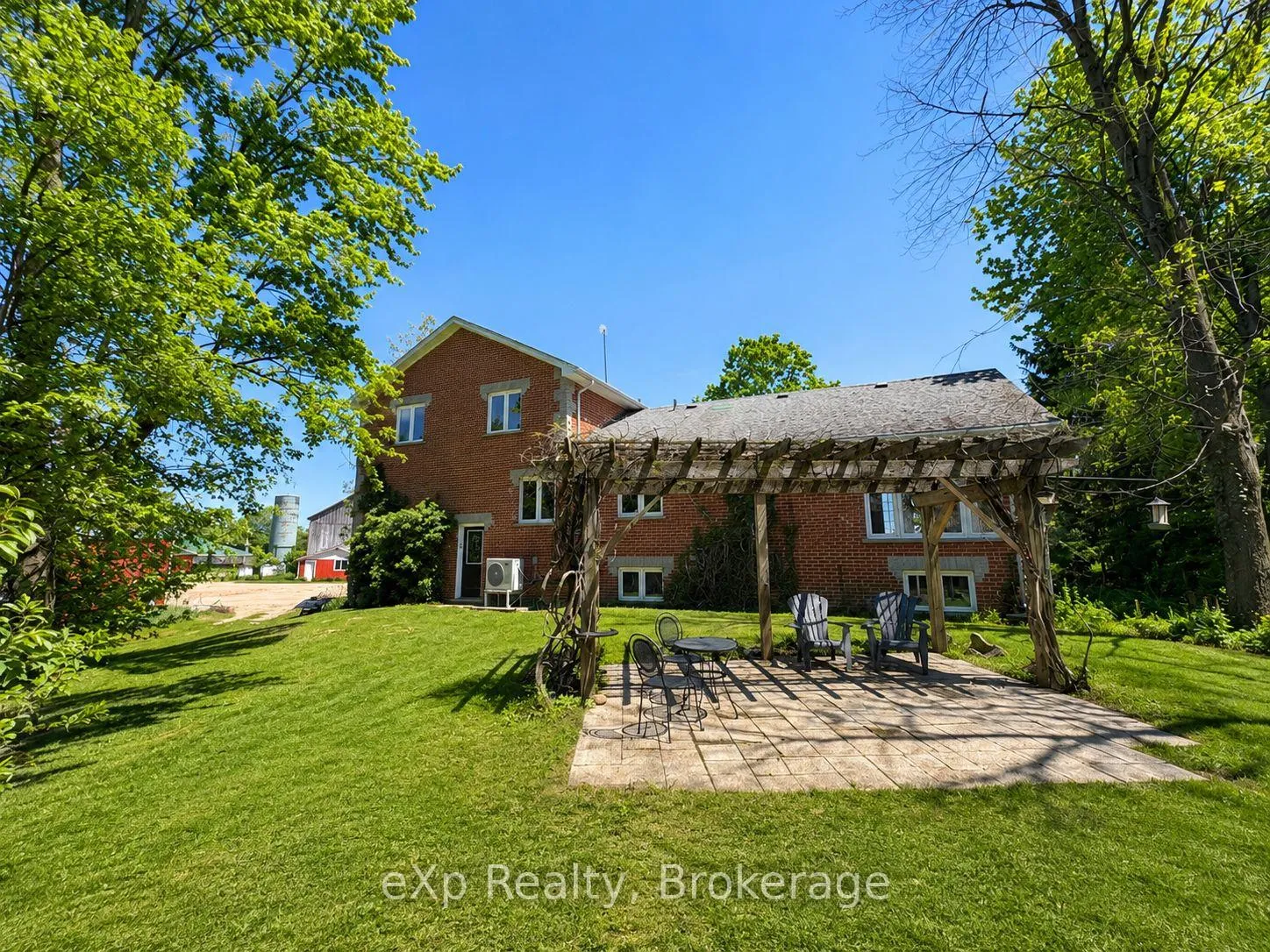 Photo 1 of 601177 8 Side Road, Chatsworth — HOMEH