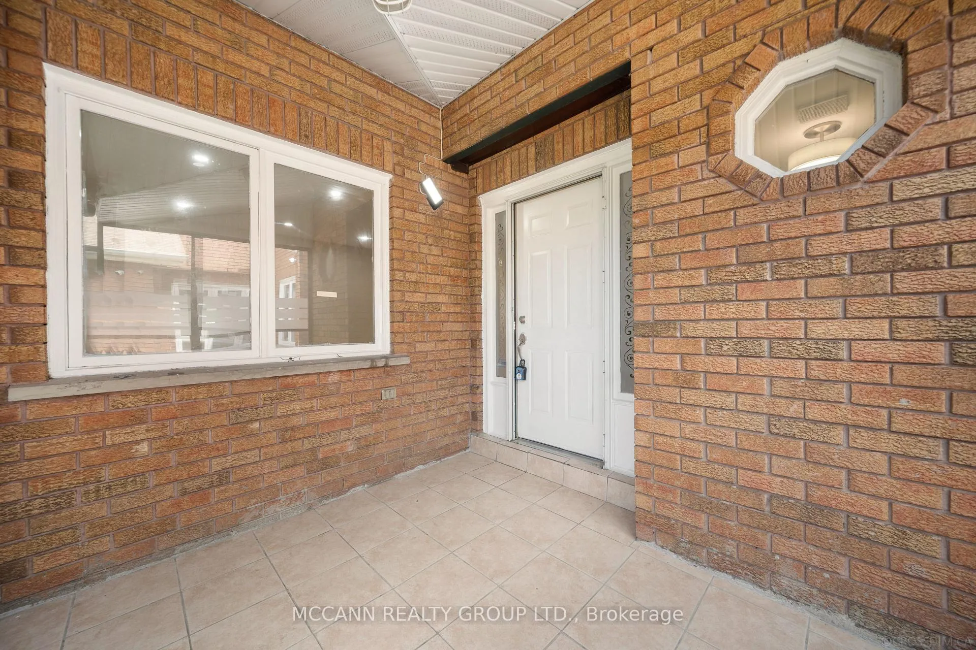 Photo 6 of 89 Creditstone Road, Brampton, Fletcher's Creek South — HOMEH