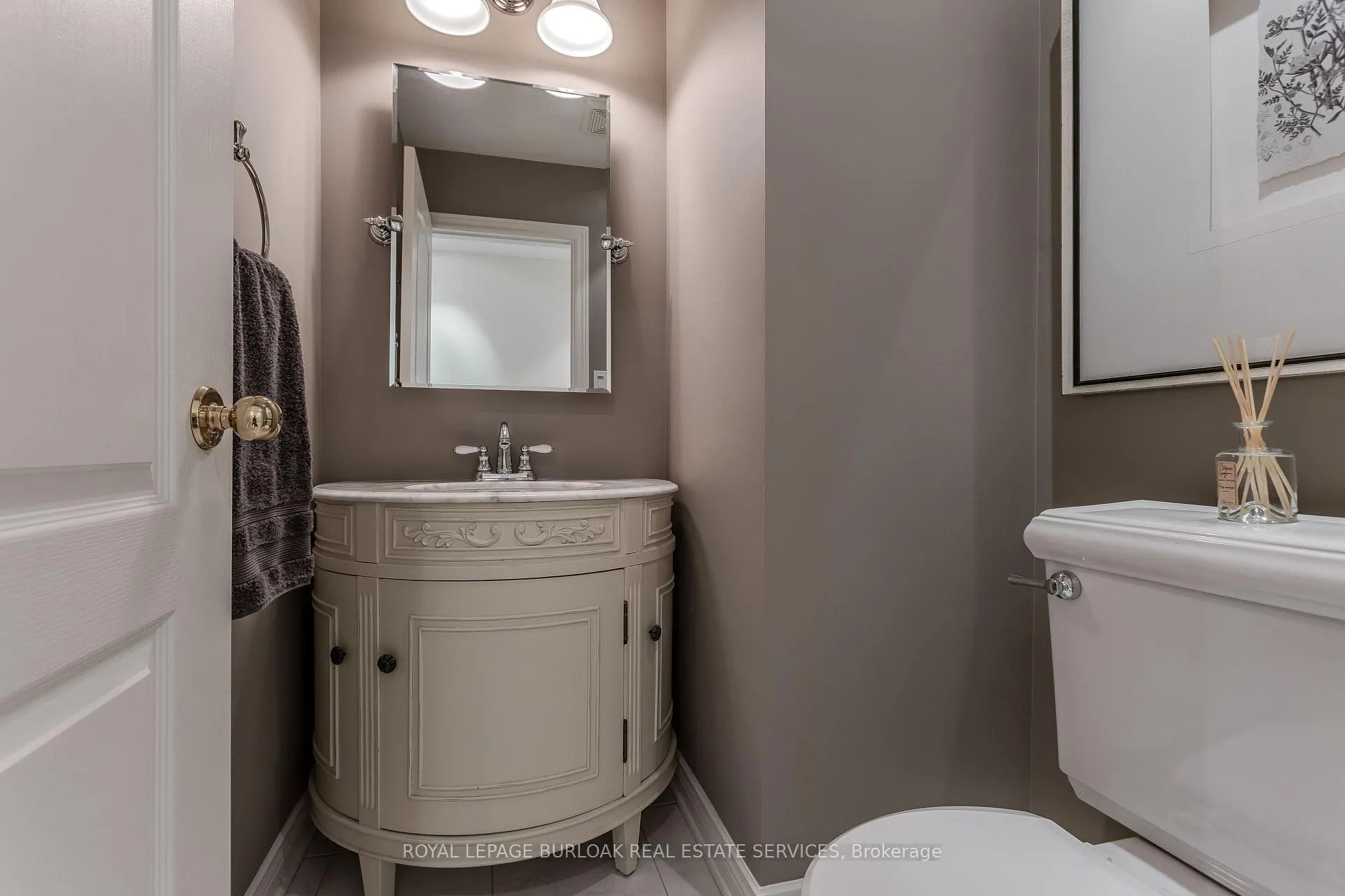 Photo 16 of 4153 Arbourfield Drive, Burlington, Rose — HOMEH