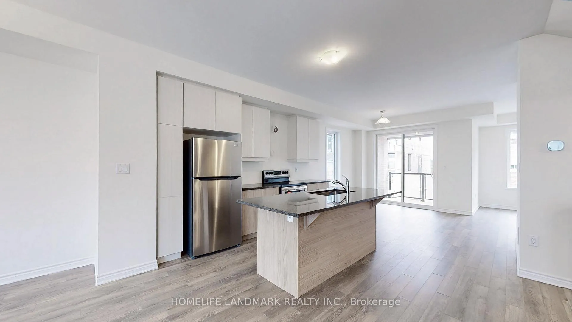 Photo 12 of 3312 Thunderbird Promenade, Pickering, Rural Pickering — HOMEH