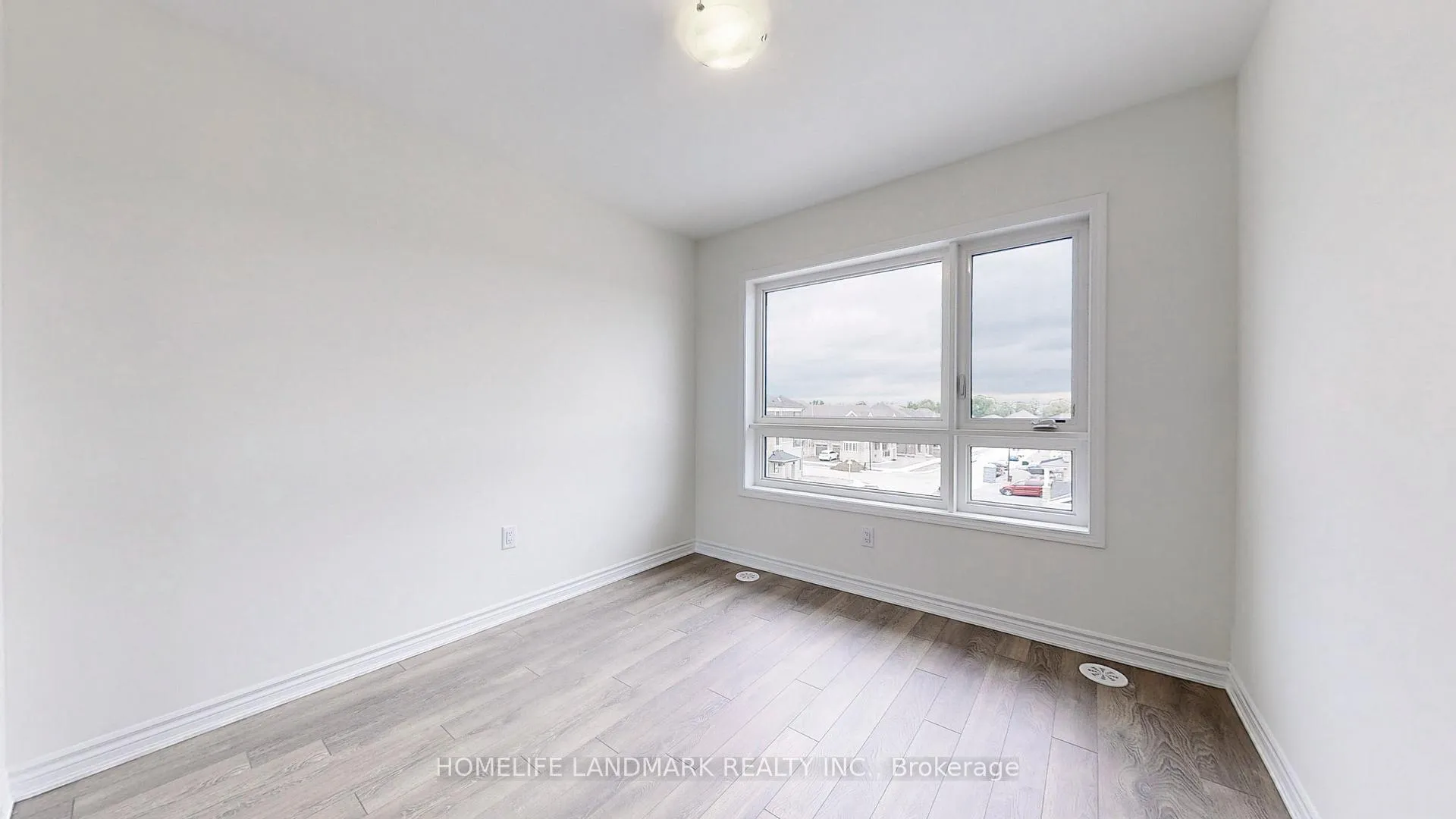 Photo 27 of 3312 Thunderbird Promenade, Pickering, Rural Pickering — HOMEH