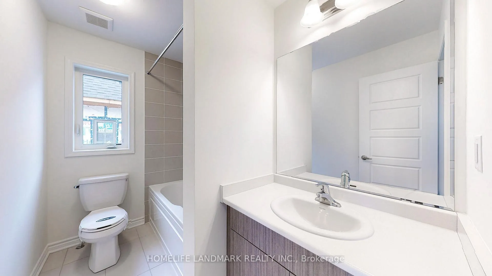 Photo 29 of 3312 Thunderbird Promenade, Pickering, Rural Pickering — HOMEH