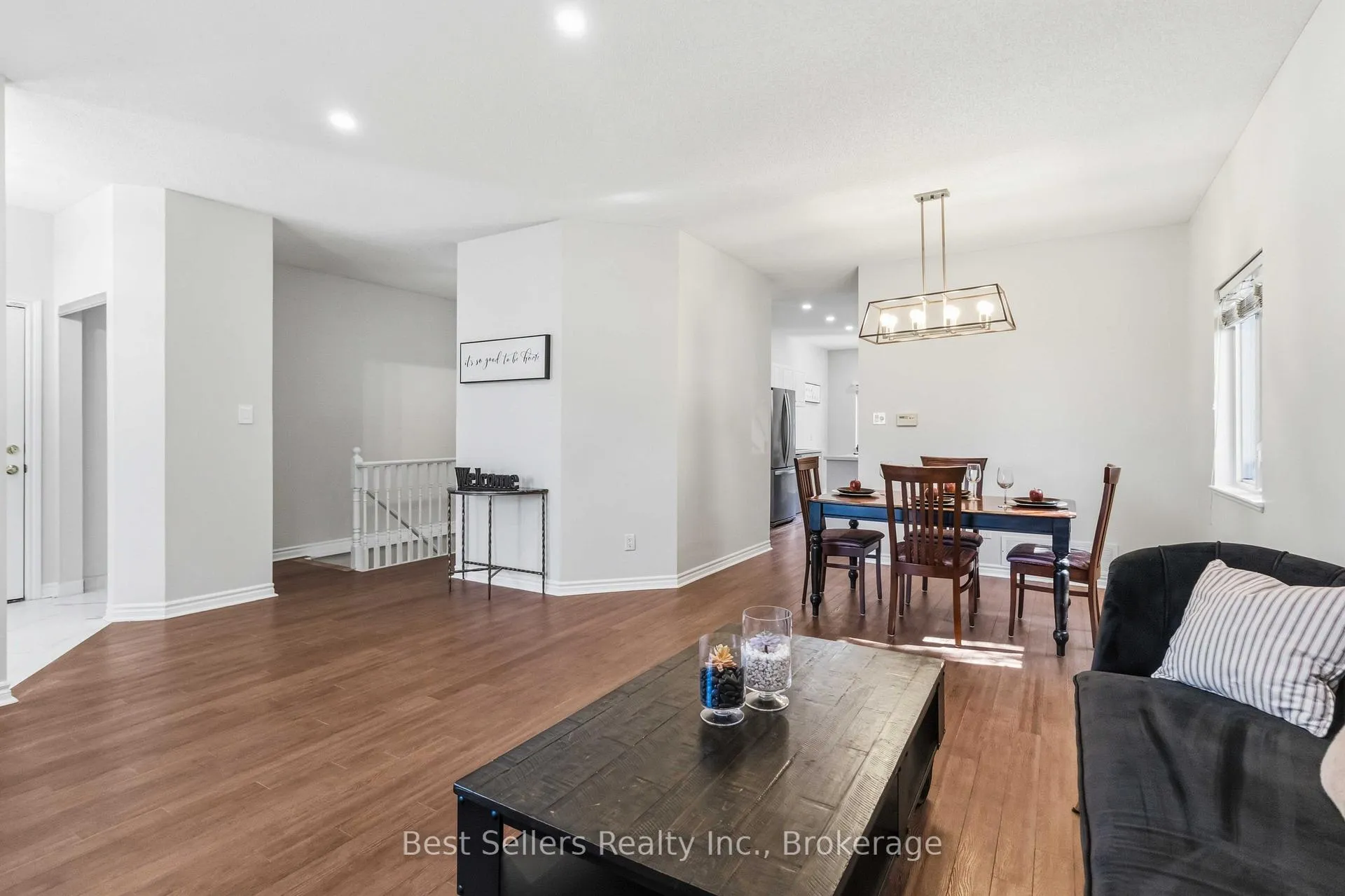 Photo 8 of Unit 1, 1 Ferndown Crescent, Brampton, Goreway Drive Corridor — HOMEH