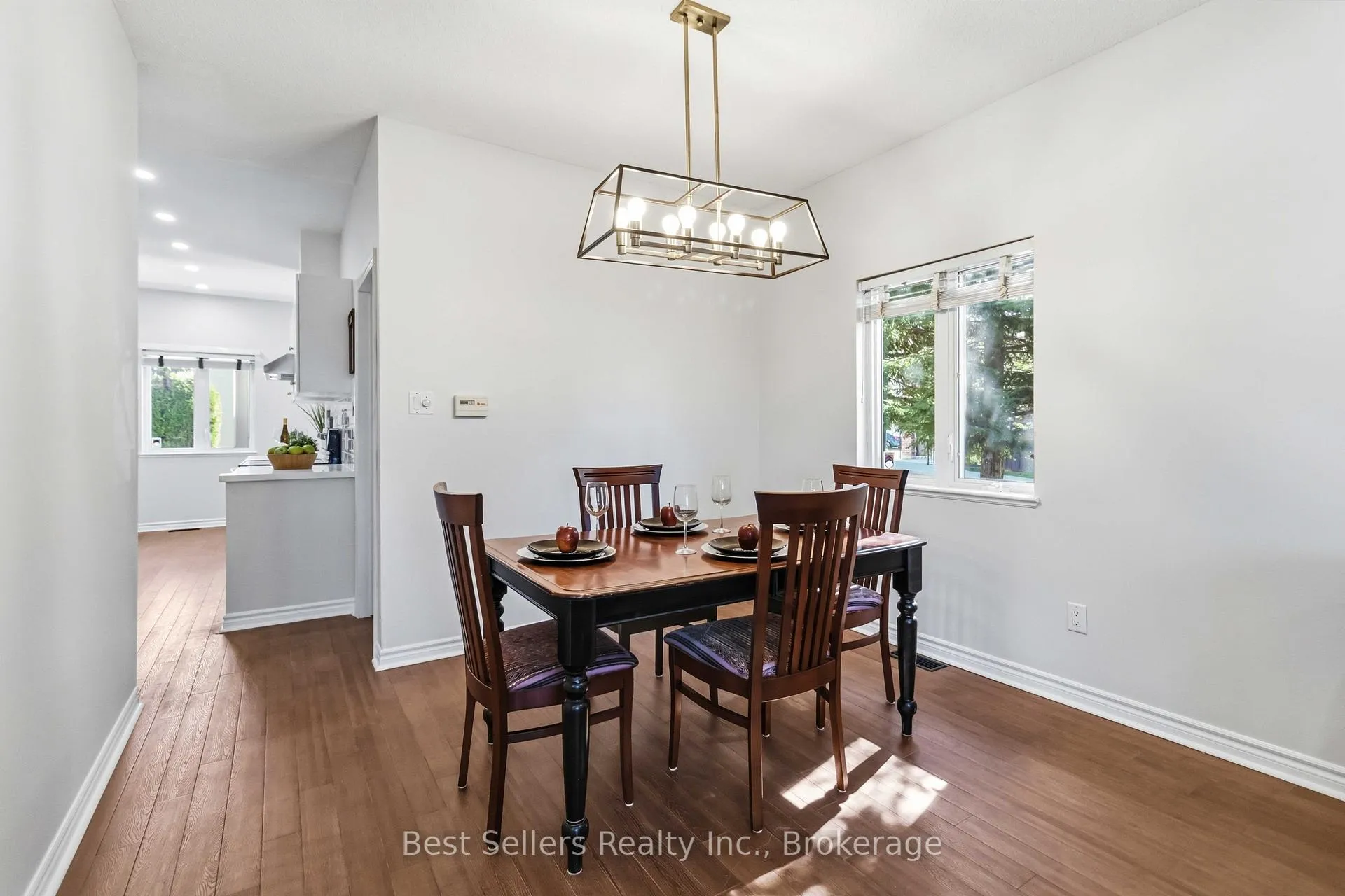 Photo 9 of Unit 1, 1 Ferndown Crescent, Brampton, Goreway Drive Corridor — HOMEH