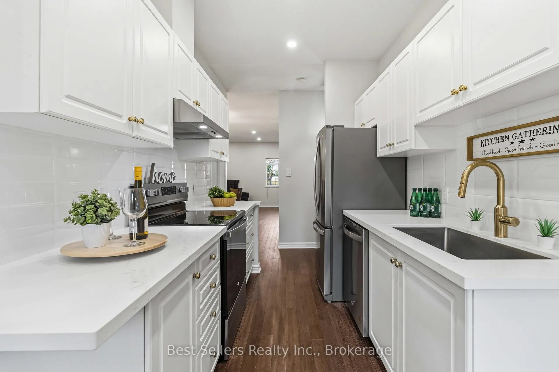 Photo 14 of Unit 1, 1 Ferndown Crescent, Brampton, Goreway Drive Corridor — HOMEH
