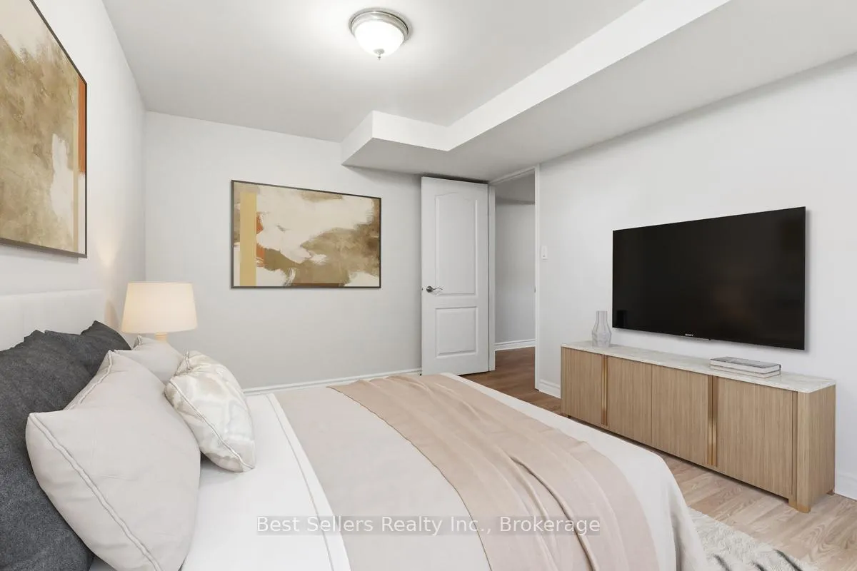 Photo 35 of Unit 1, 1 Ferndown Crescent, Brampton, Goreway Drive Corridor — HOMEH
