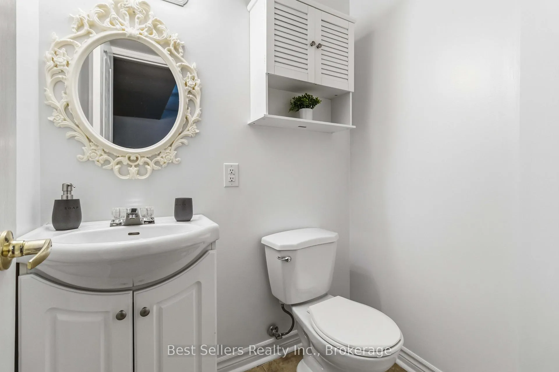 Photo 36 of Unit 1, 1 Ferndown Crescent, Brampton, Goreway Drive Corridor — HOMEH