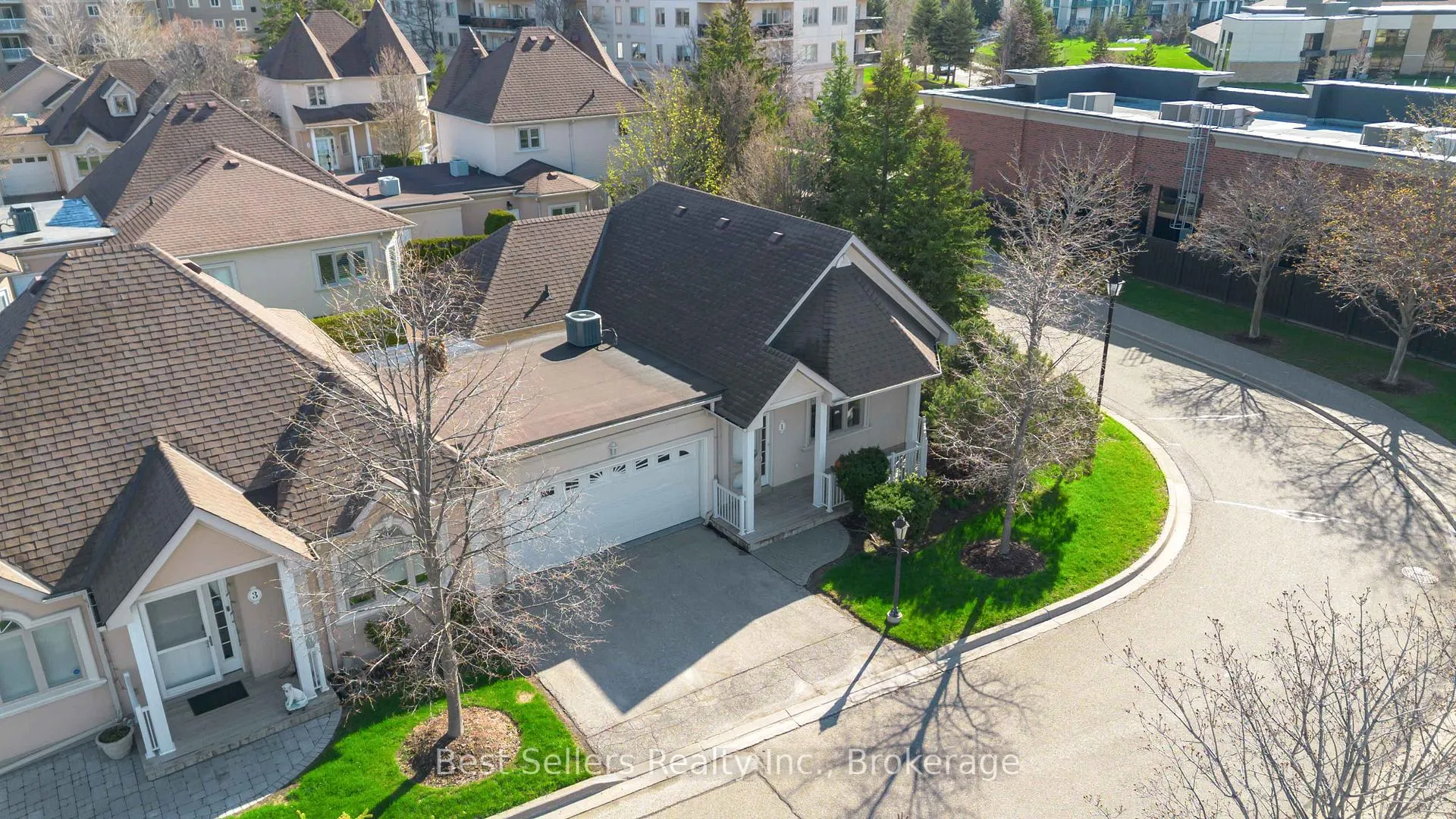 Photo 41 of Unit 1, 1 Ferndown Crescent, Brampton, Goreway Drive Corridor — HOMEH