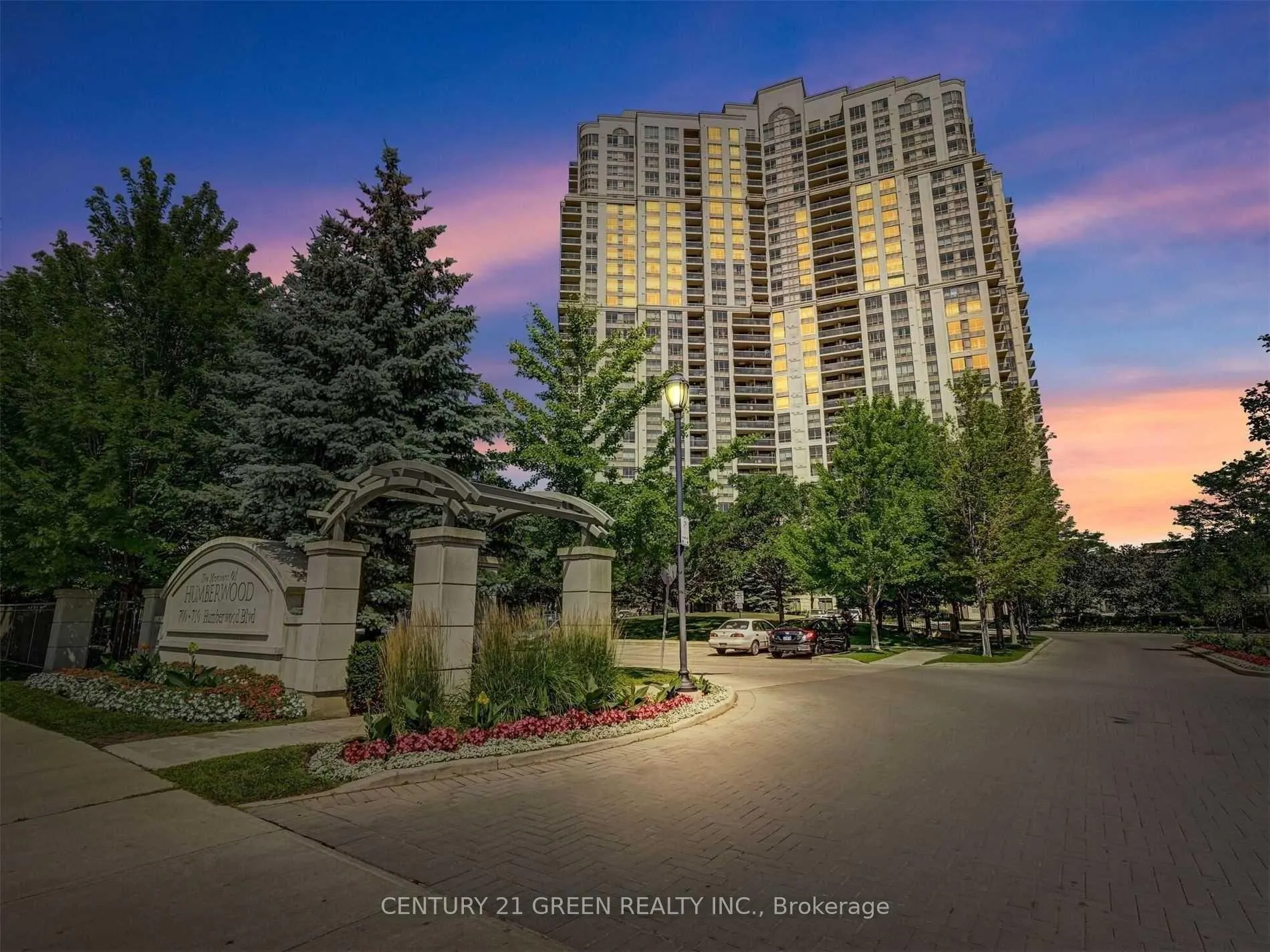 Front of Unit Ph1, 710 Humberwood Boulevard