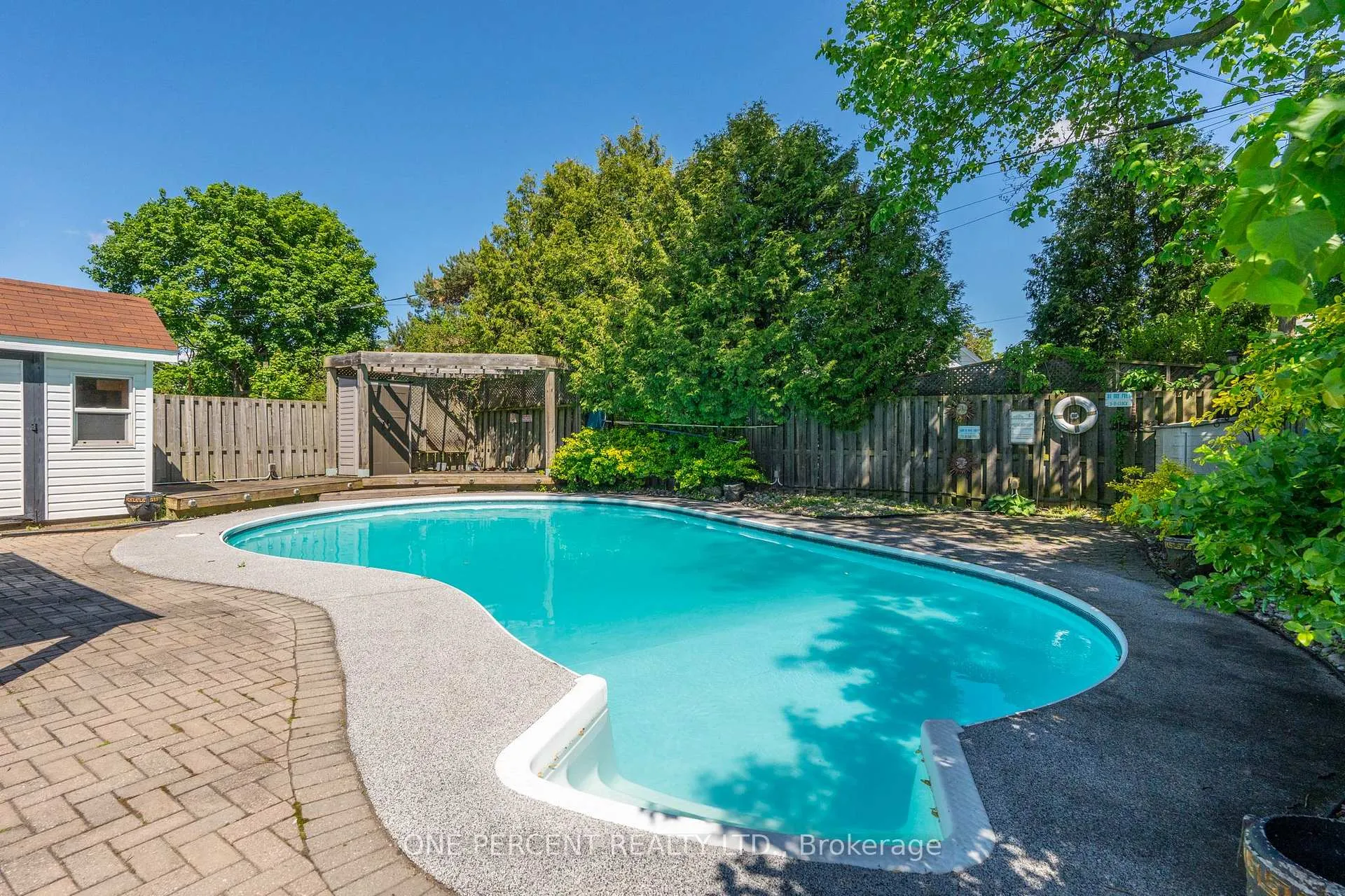 Photo 27 of 27 Delevan Crescent, Hamilton, Hill Park — HOMEH