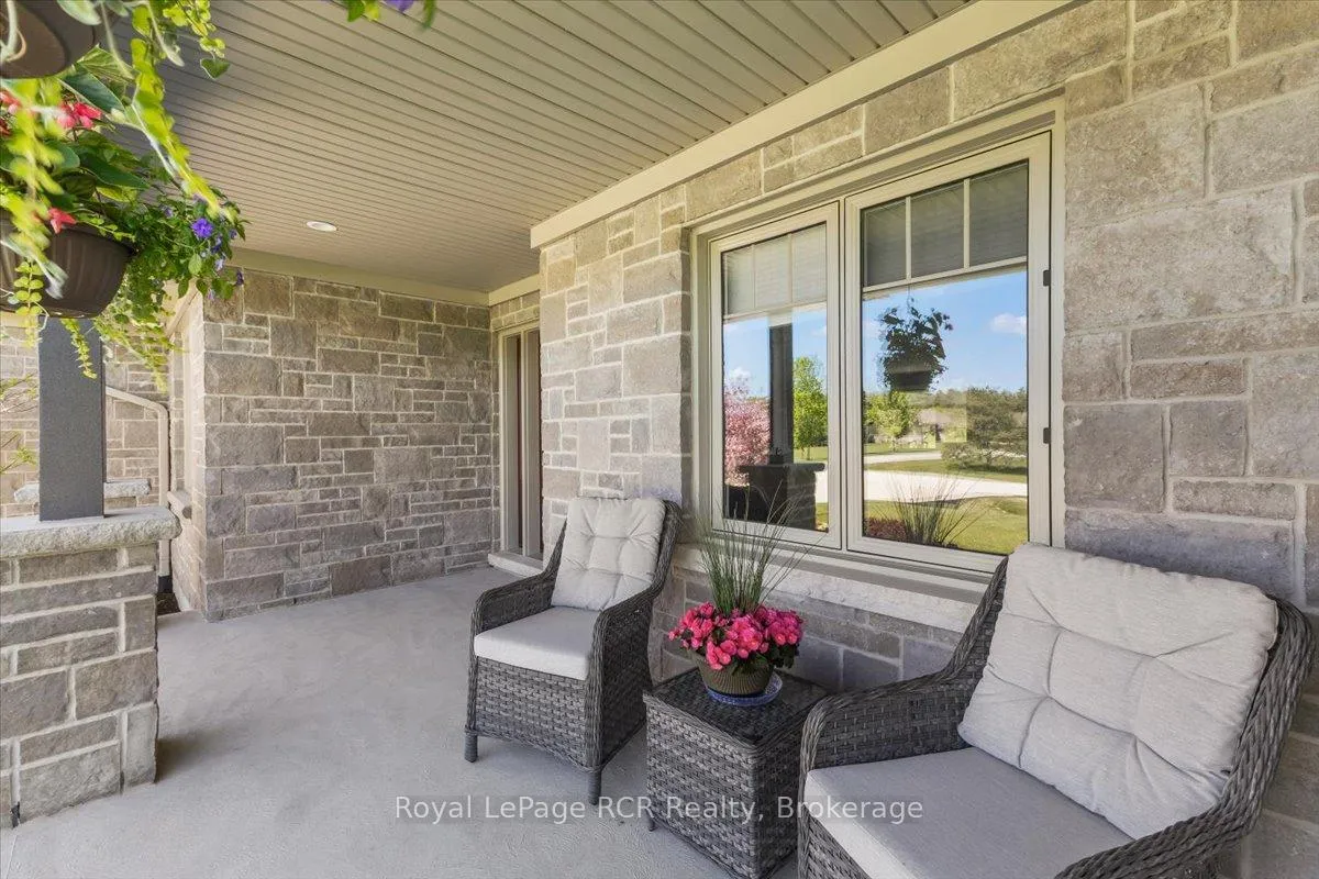 Photo 3 of 108 Marshall Heights, West Grey — HOMEH