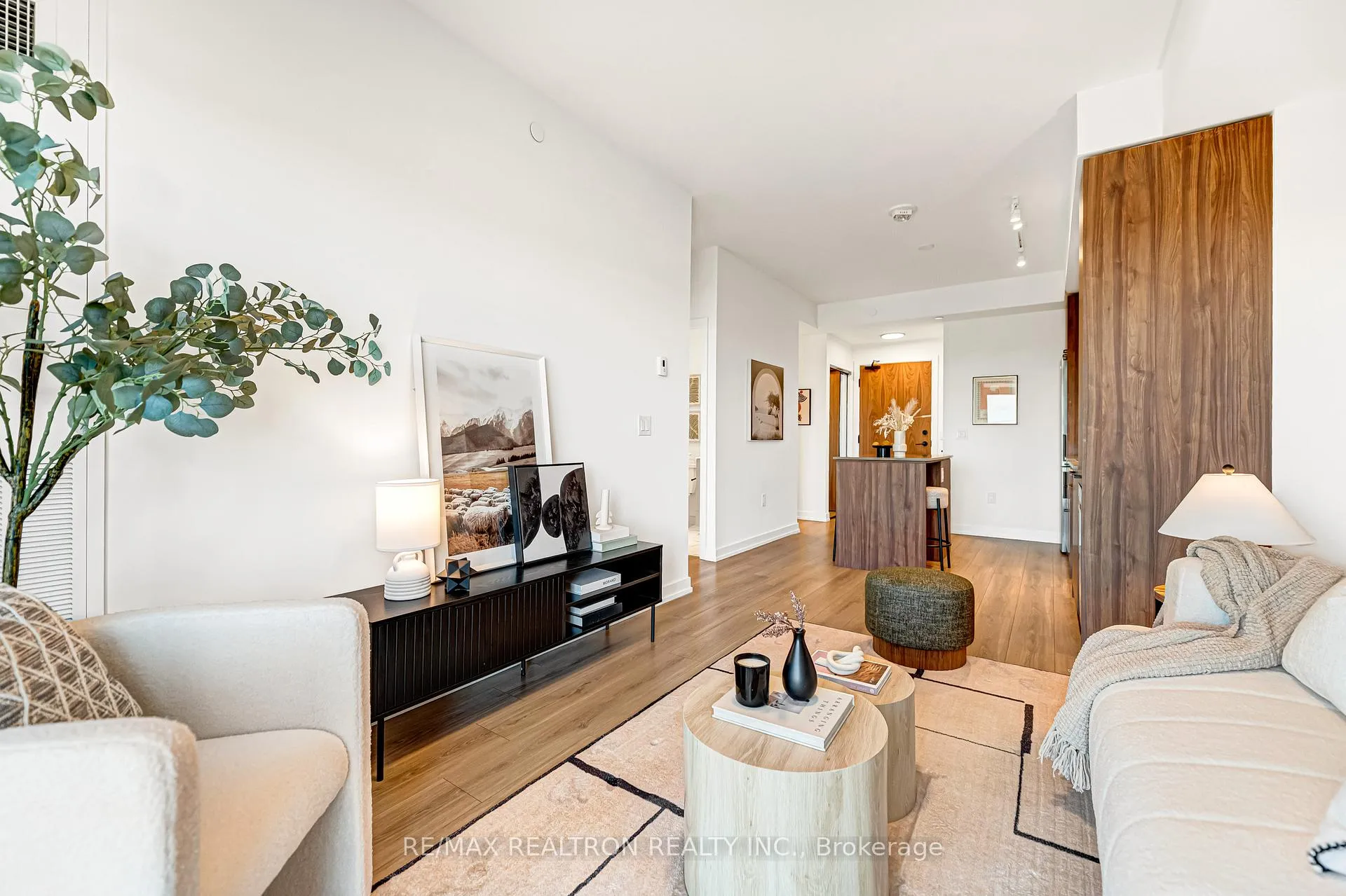 Photo 24 of Unit 511, 10 Lagerfeld Drive, Brampton, Northwest Brampton — HOMEH