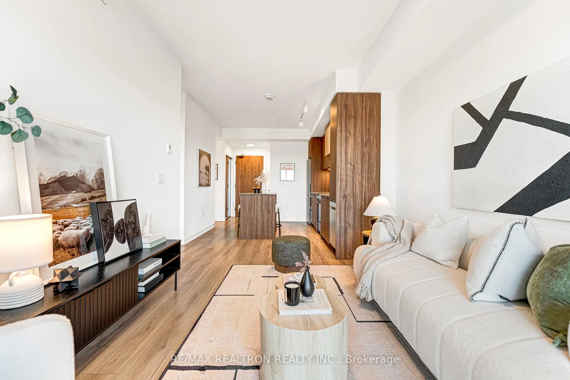 Photo 25 of Unit 511, 10 Lagerfeld Drive, Brampton, Northwest Brampton — HOMEH