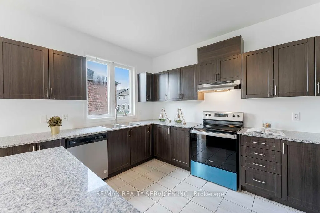 Photo 23 of 44 Corbett Street, Southgate — HOMEH