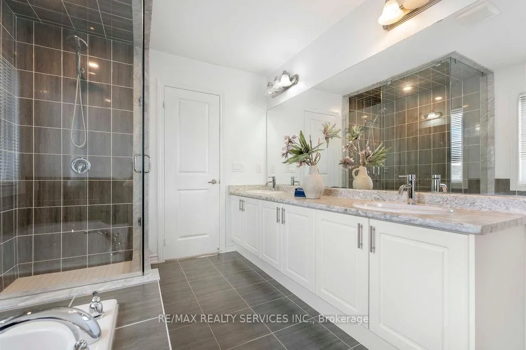 Photo 41 of 44 Corbett Street, Southgate — HOMEH