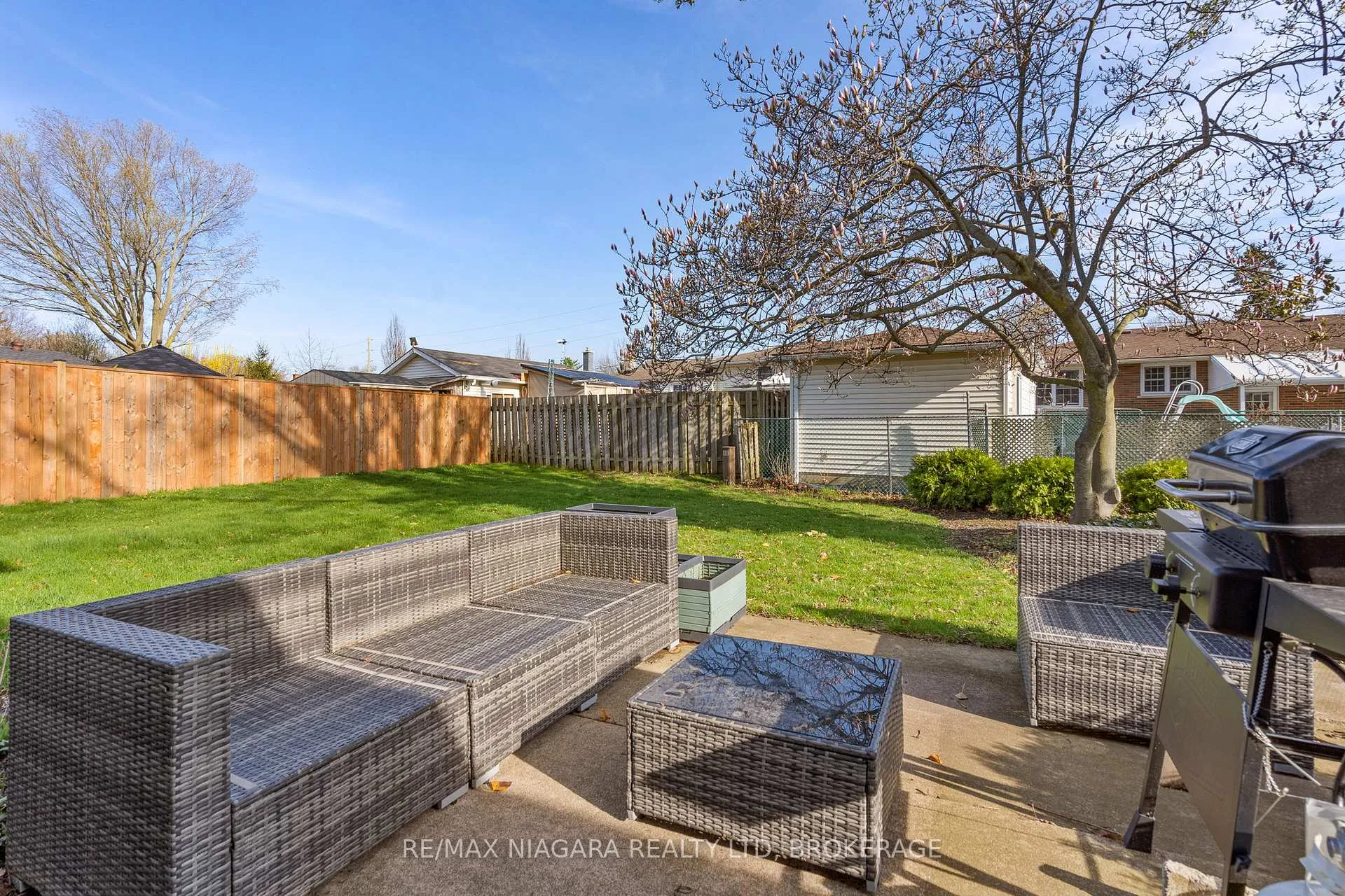 Photo 26 of 16 Croydon Drive, St. Catharines, Lakeshore — HOMEH