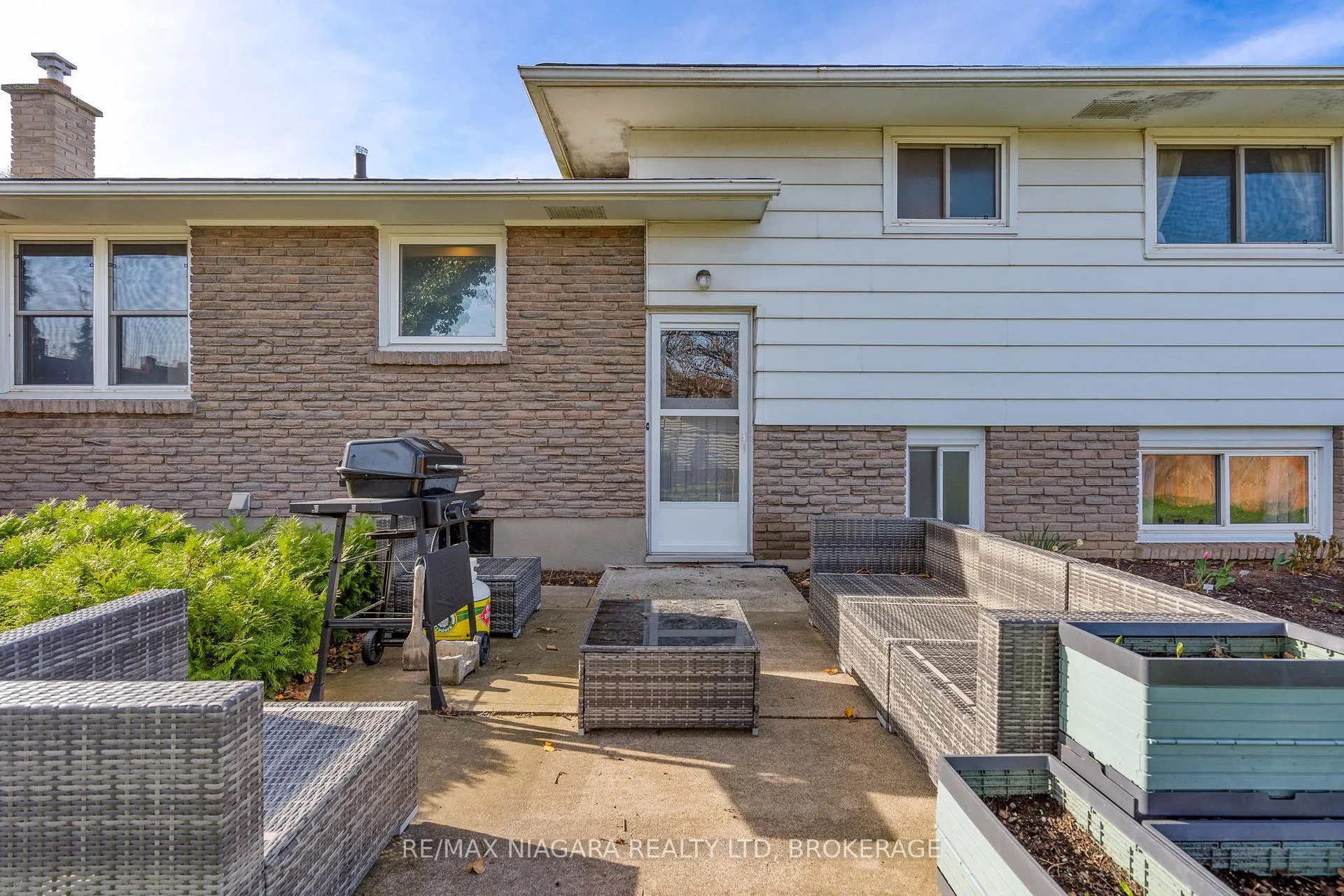 Photo 27 of 16 Croydon Drive, St. Catharines, Lakeshore — HOMEH