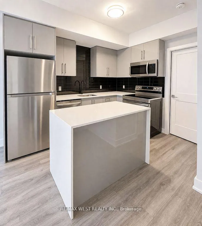 Photo 2 of Unit 110, 6065 McLeod Road, Niagara Falls, Arad/Fallsview — HOMEH