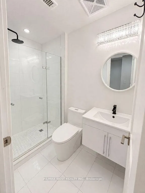 Photo 8 of Unit 110, 6065 McLeod Road, Niagara Falls, Arad/Fallsview — HOMEH