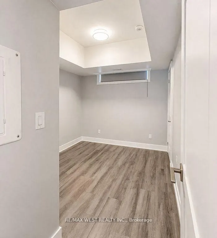 Photo 11 of Unit 110, 6065 McLeod Road, Niagara Falls, Arad/Fallsview — HOMEH