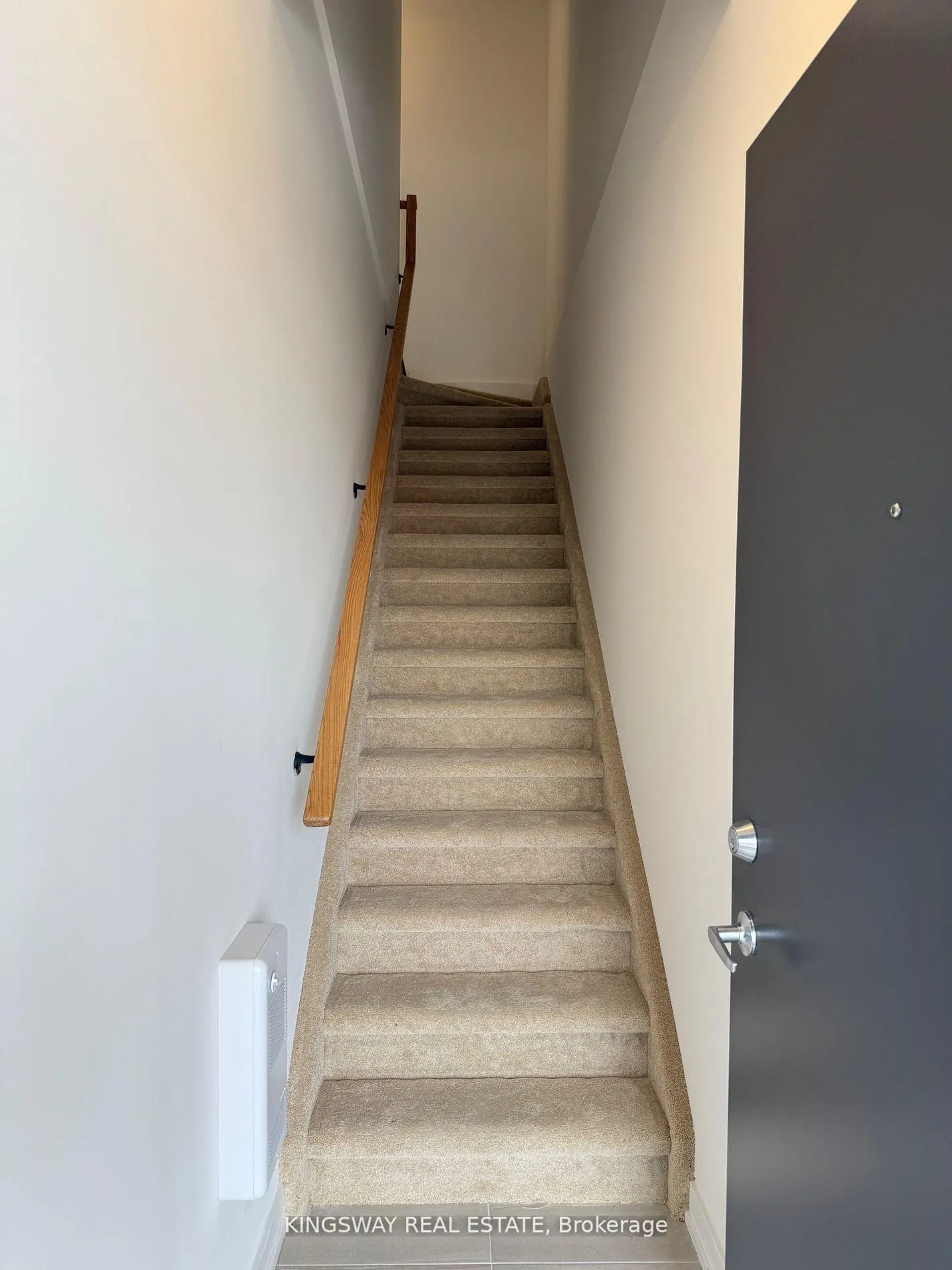 Photo 2 of Unit K19, 40 Palace Street, Kitchener — HOMEH