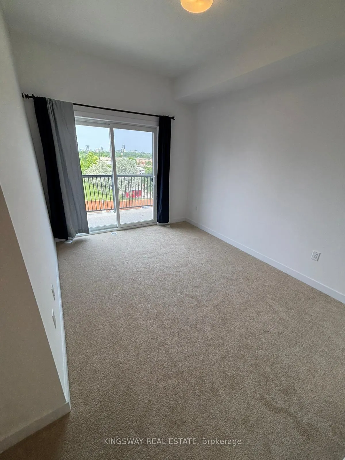 Photo 10 of Unit K19, 40 Palace Street, Kitchener — HOMEH