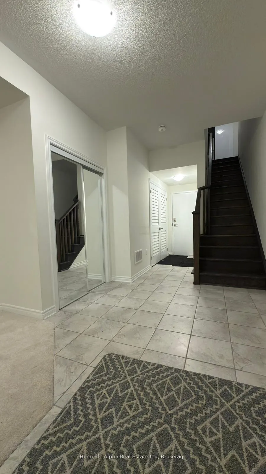 Photo 2 of Unit 308, 1034 Reflection Place, Pickering, Rural Pickering — HOMEH