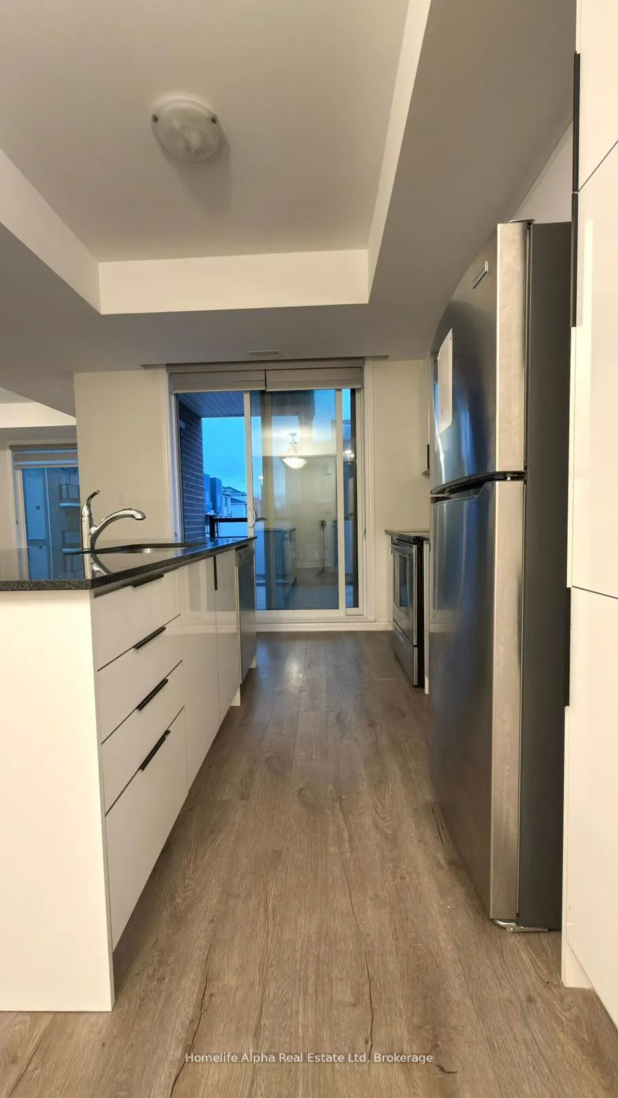 Photo 4 of Unit 308, 1034 Reflection Place, Pickering, Rural Pickering — HOMEH