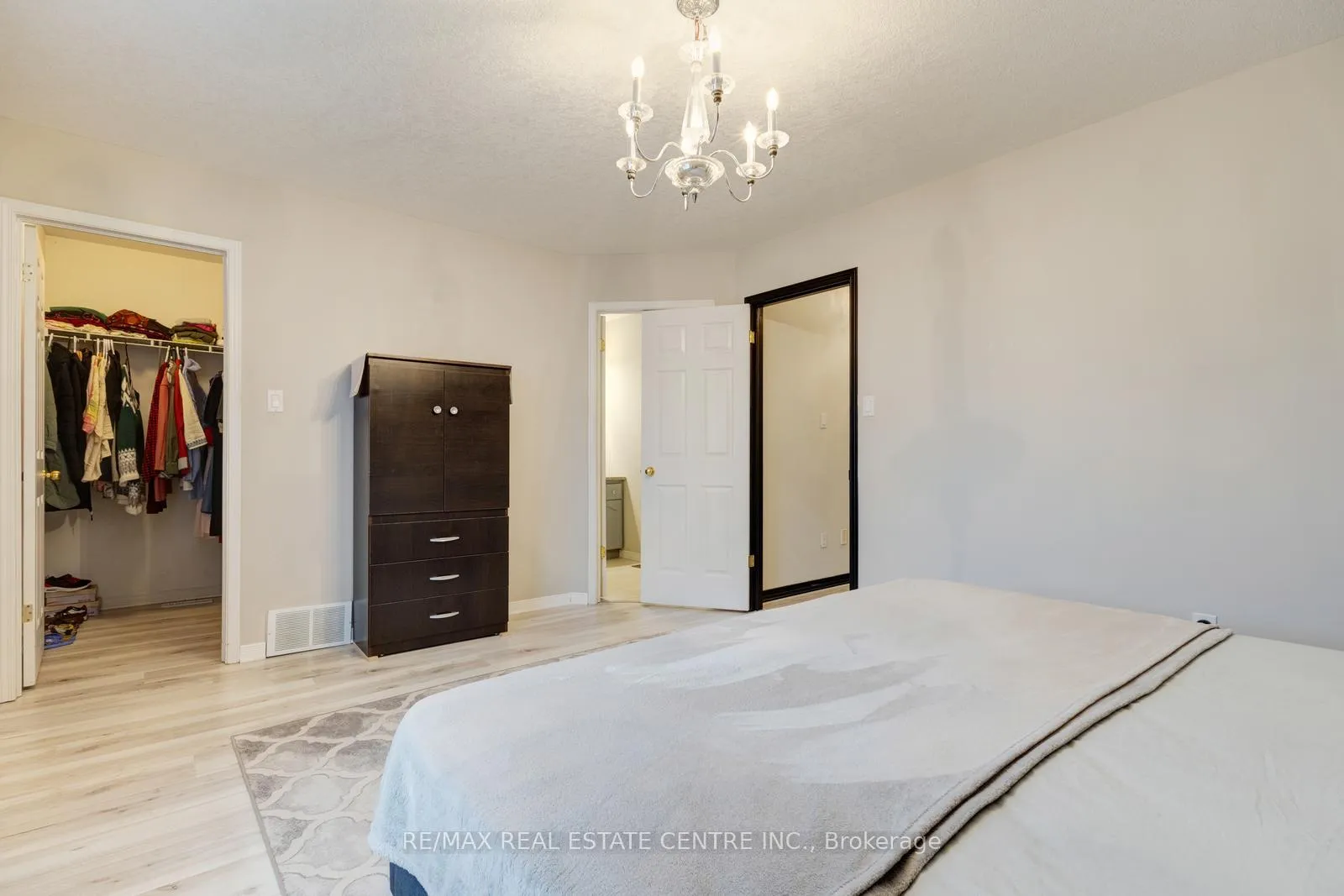 Photo 29 of 103 Biscayne Crescent N, Orangeville — HOMEH