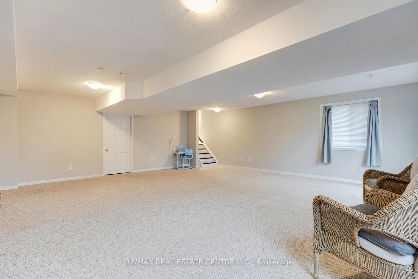 Photo 39 of 103 Biscayne Crescent N, Orangeville — HOMEH