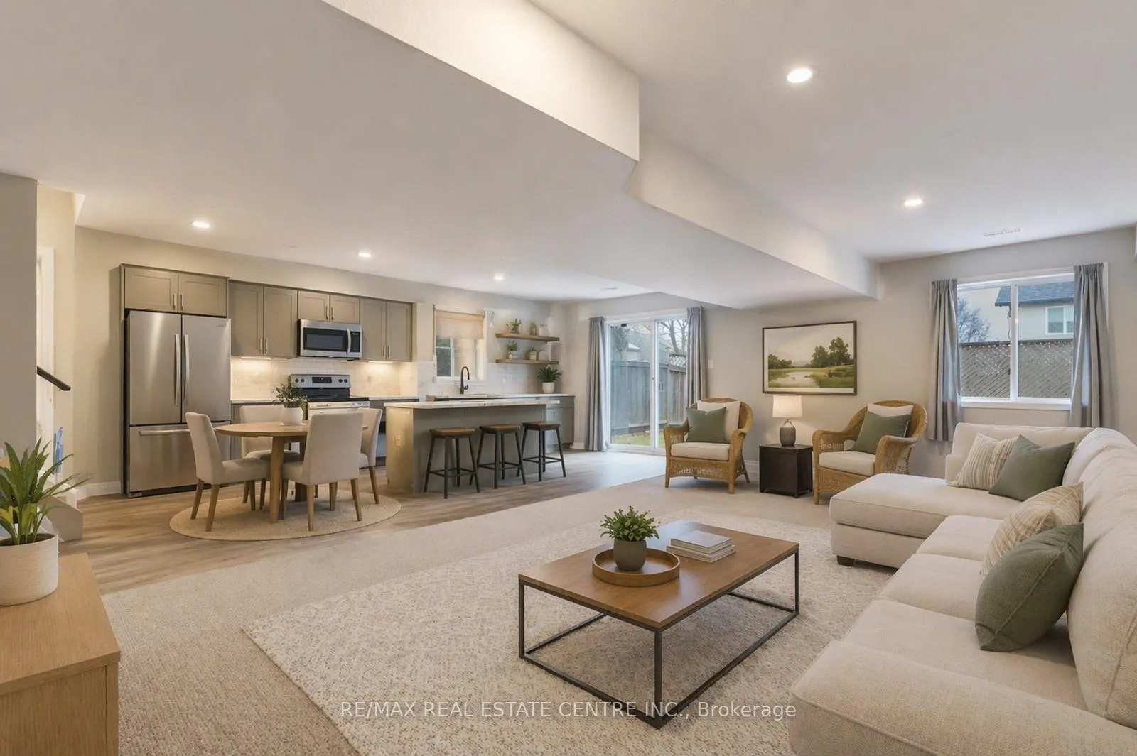Photo 37 of 103 Biscayne Crescent N, Orangeville — HOMEH