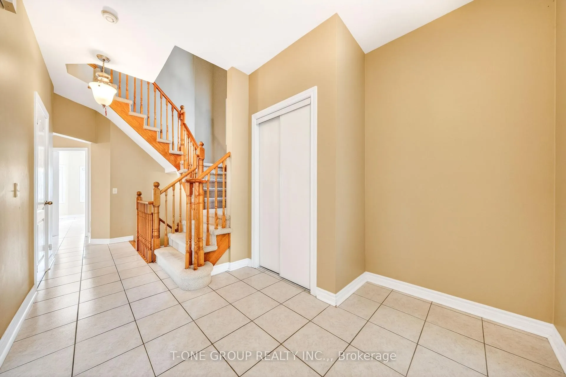 Photo 3 of 99 Prospectors Drive, Markham, Angus Glen — HOMEH