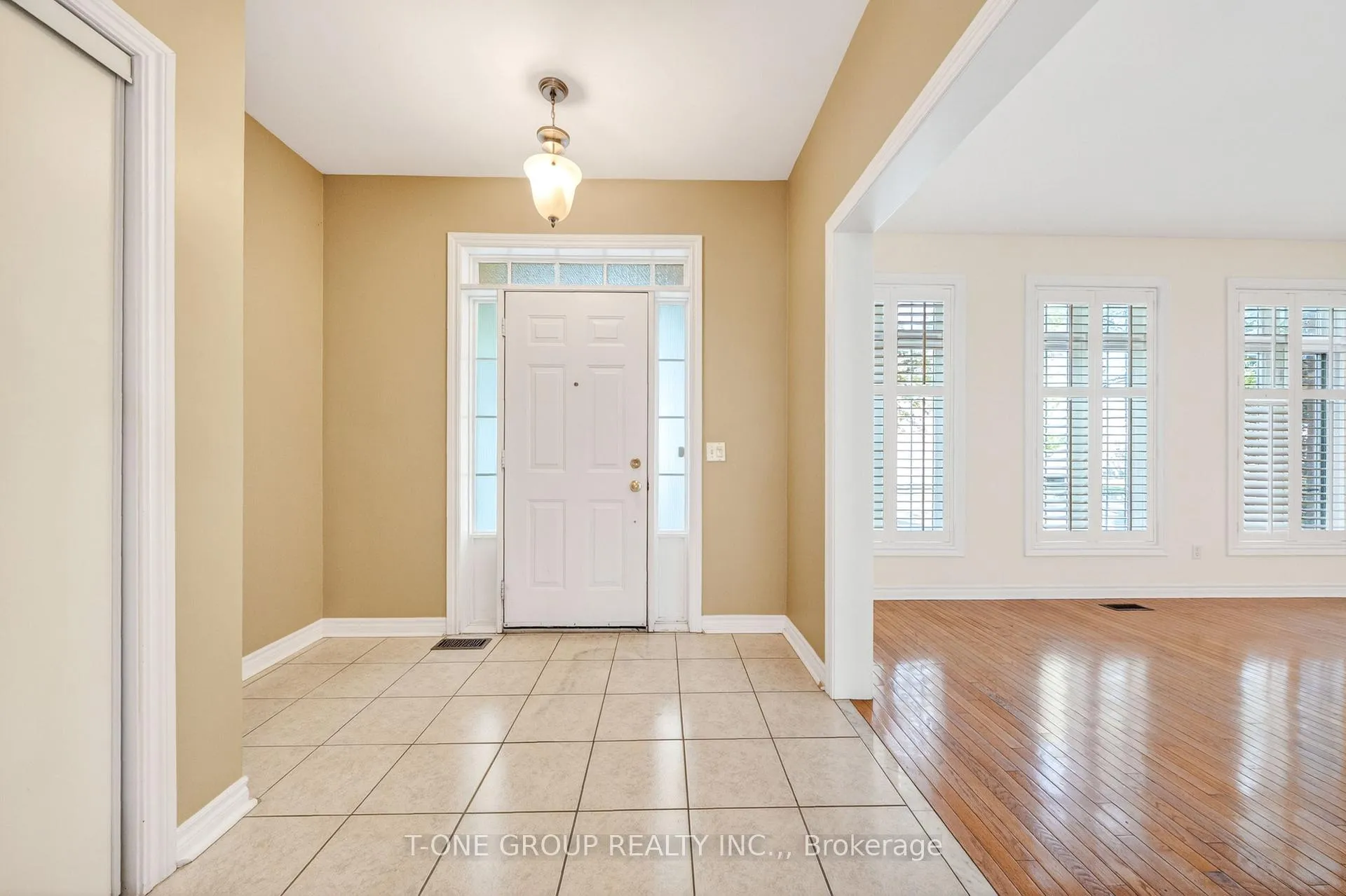 Photo 4 of 99 Prospectors Drive, Markham, Angus Glen — HOMEH