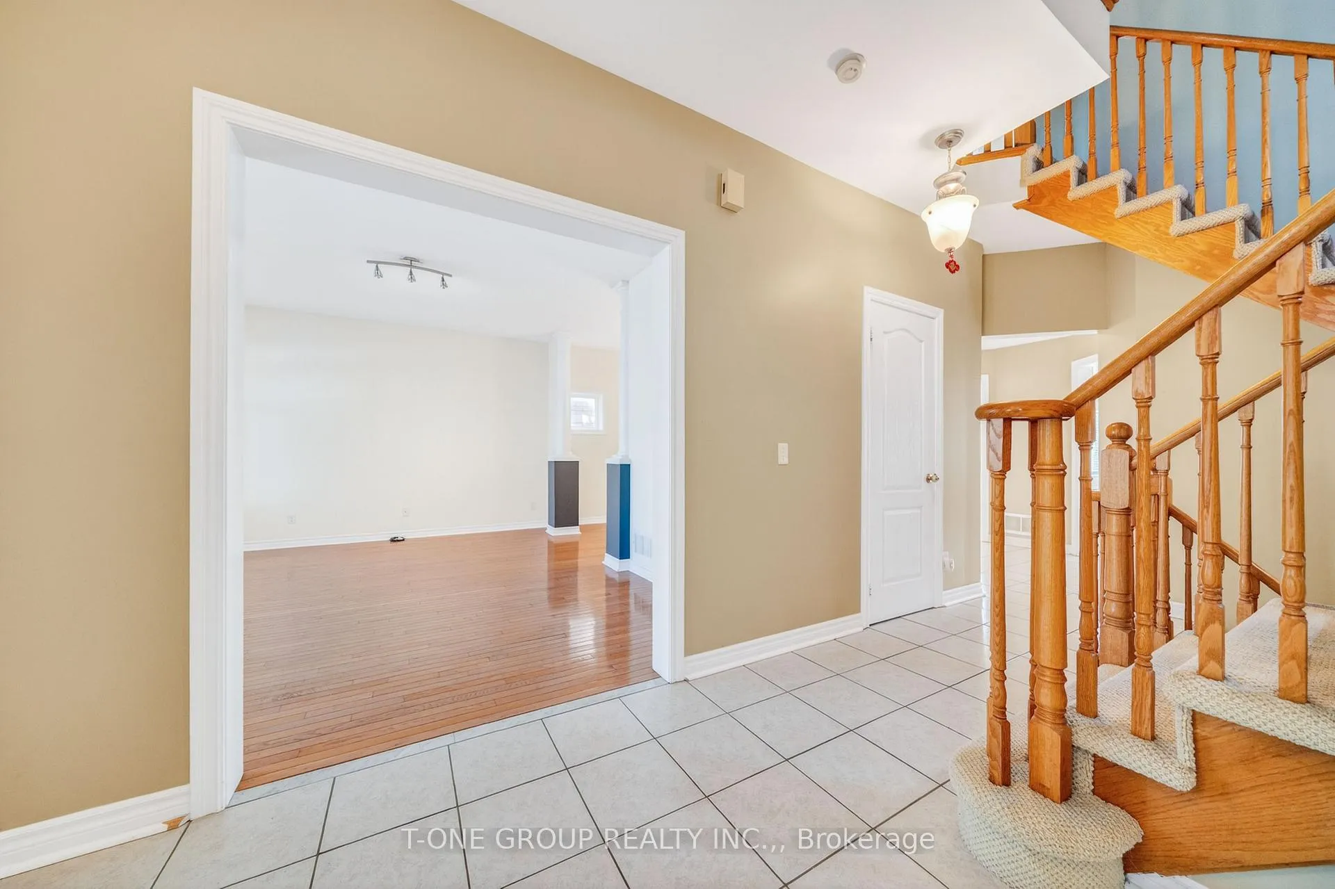 Photo 5 of 99 Prospectors Drive, Markham, Angus Glen — HOMEH