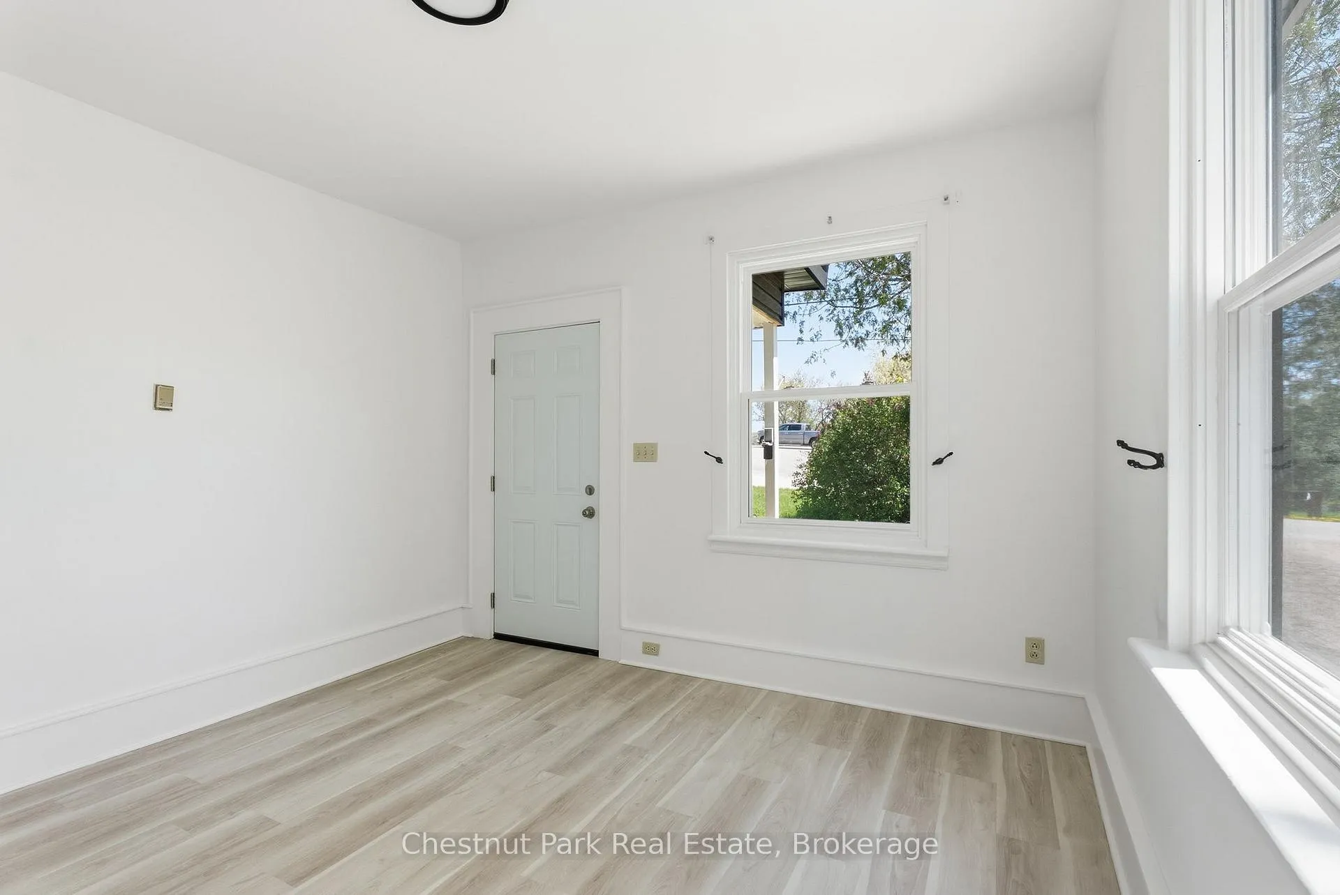 Photo 15 of 203 Centre Street, Burk's Falls — HOMEH