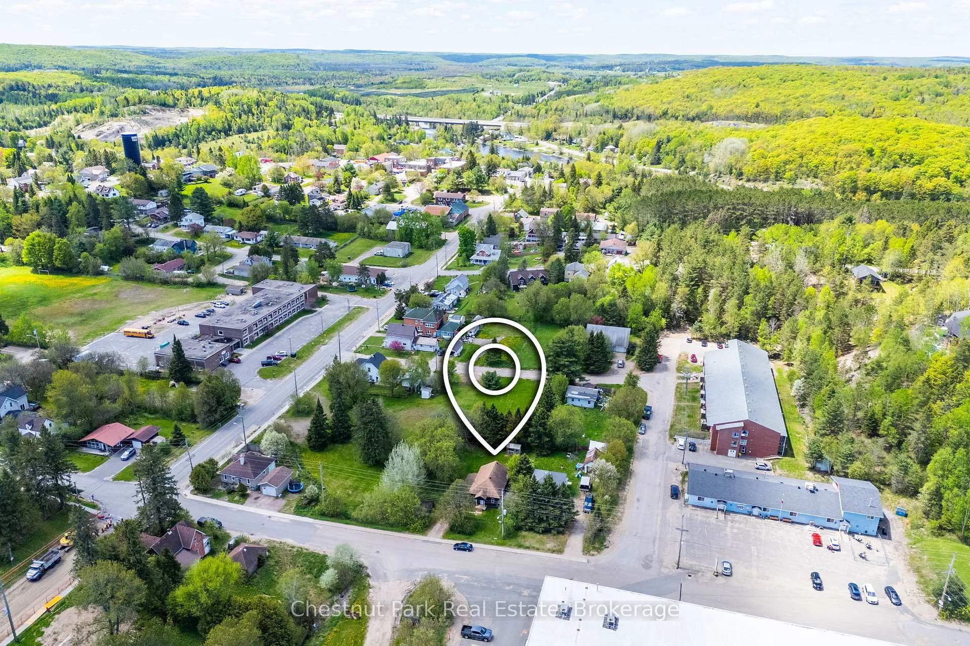 Photo 36 of 203 Centre Street, Burk's Falls — HOMEH