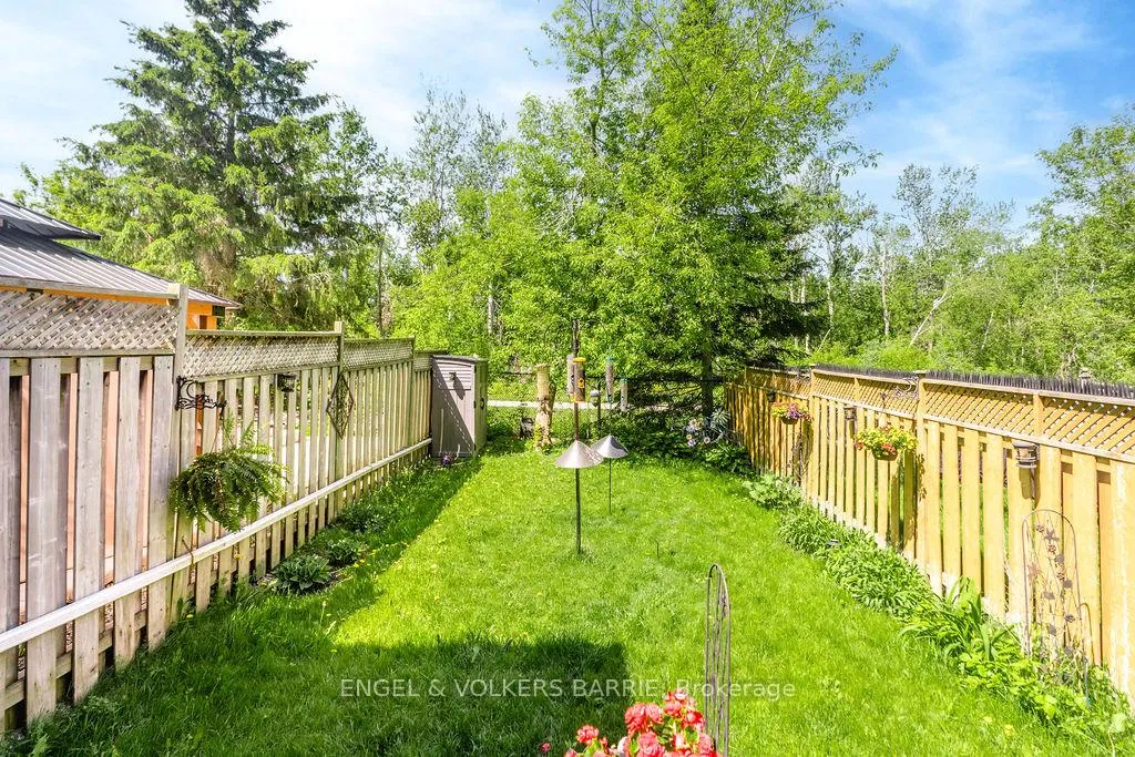 Photo 26 of 84 Pickett Crescent, Barrie, Painswick North — HOMEH