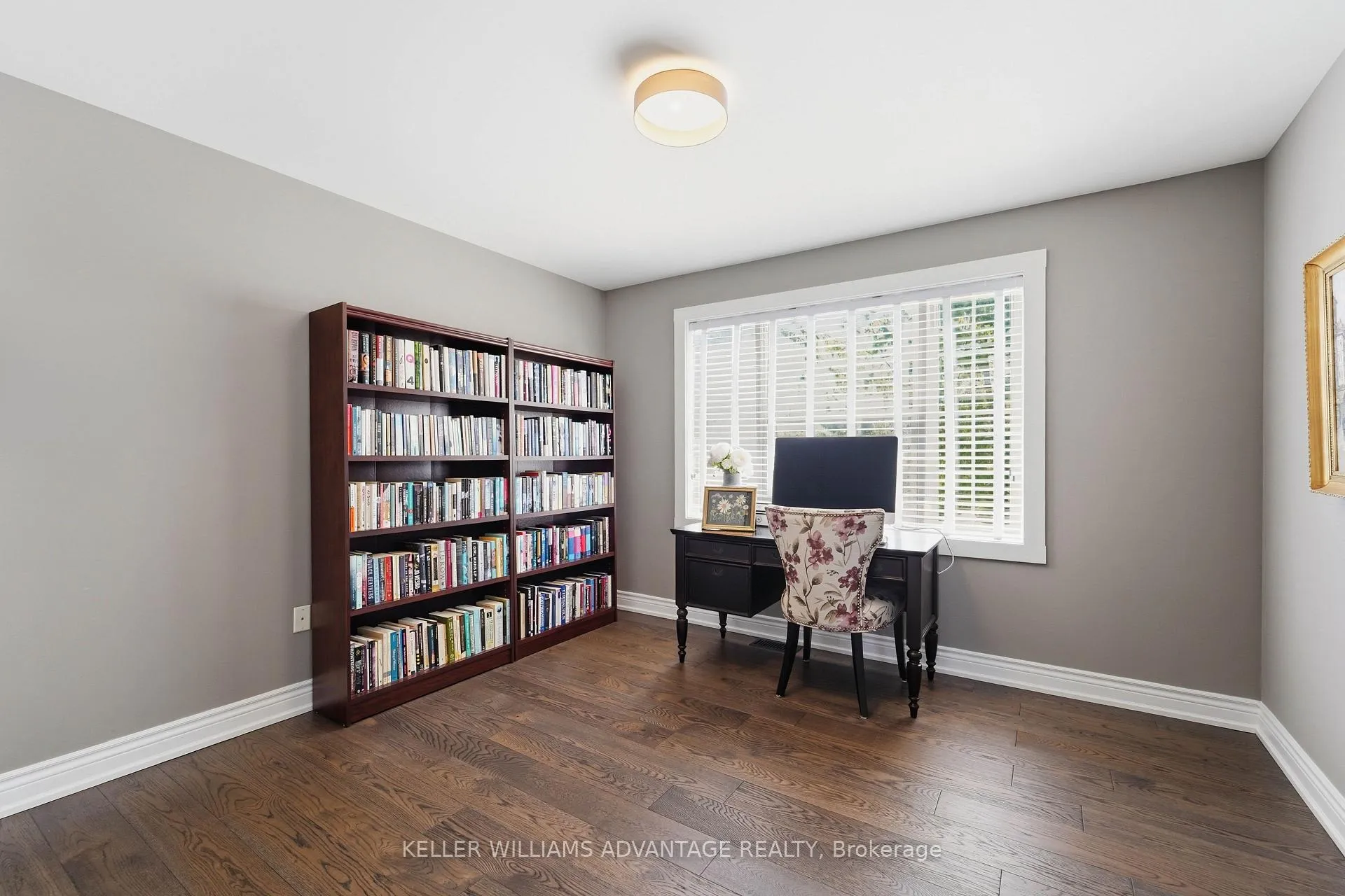 Photo 21 of 4 Cranberry Lane, Barrie, Holly — HOMEH