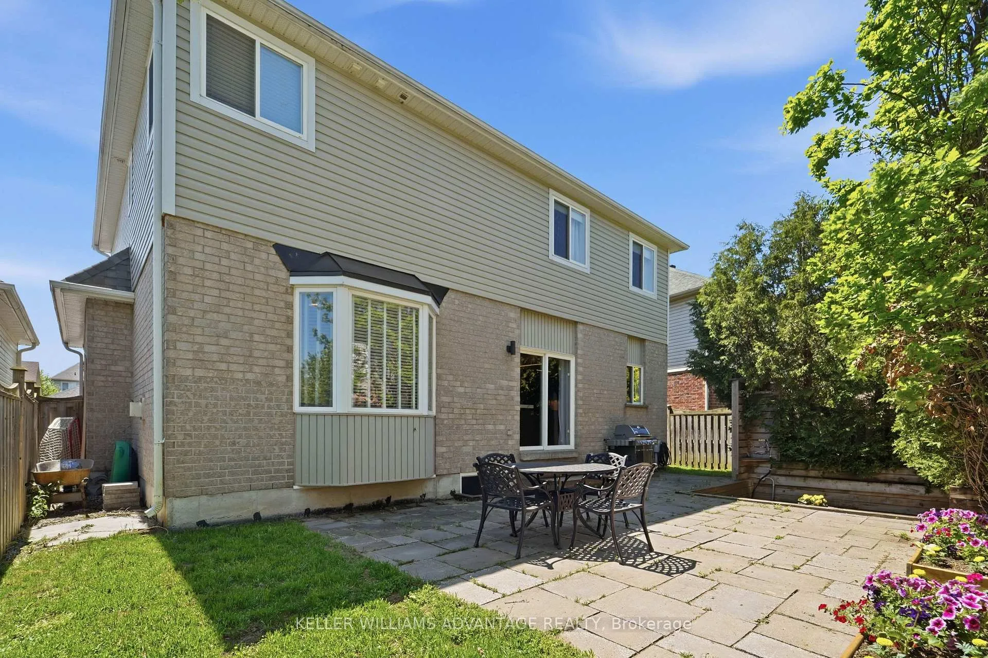 Photo 30 of 4 Cranberry Lane, Barrie, Holly — HOMEH