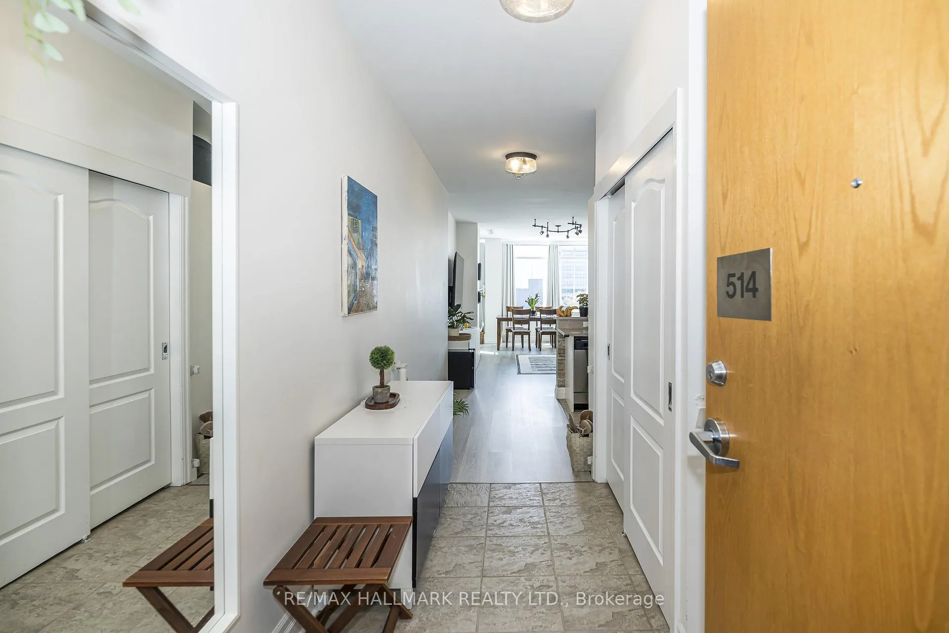 Photo 3 of Unit 514, 44 Bond Street W, Oshawa, O'Neill — HOMEH